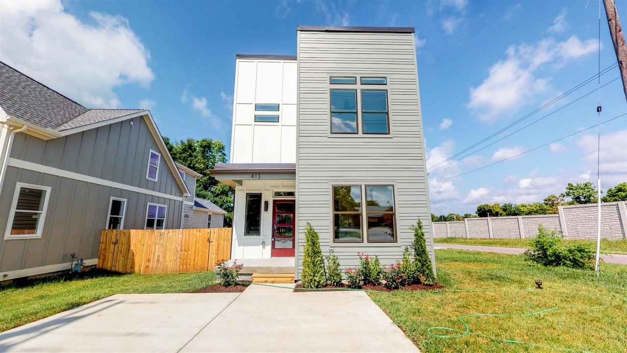 413 Eastboro Dr — photo