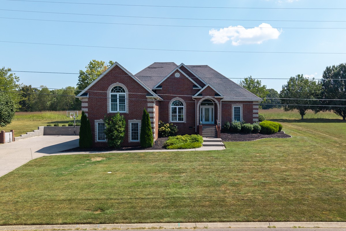 1015 Fairways Dr — photo