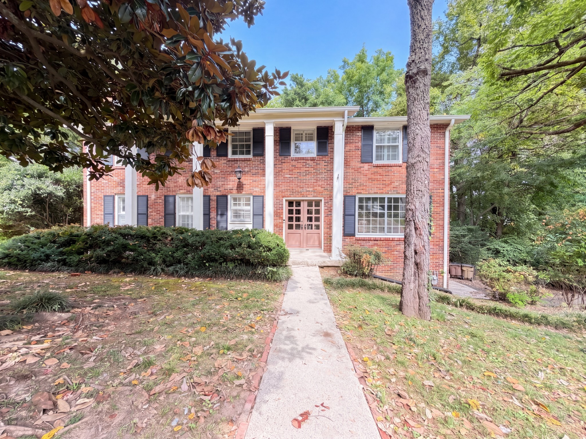 840 Highland Crest Dr — photo