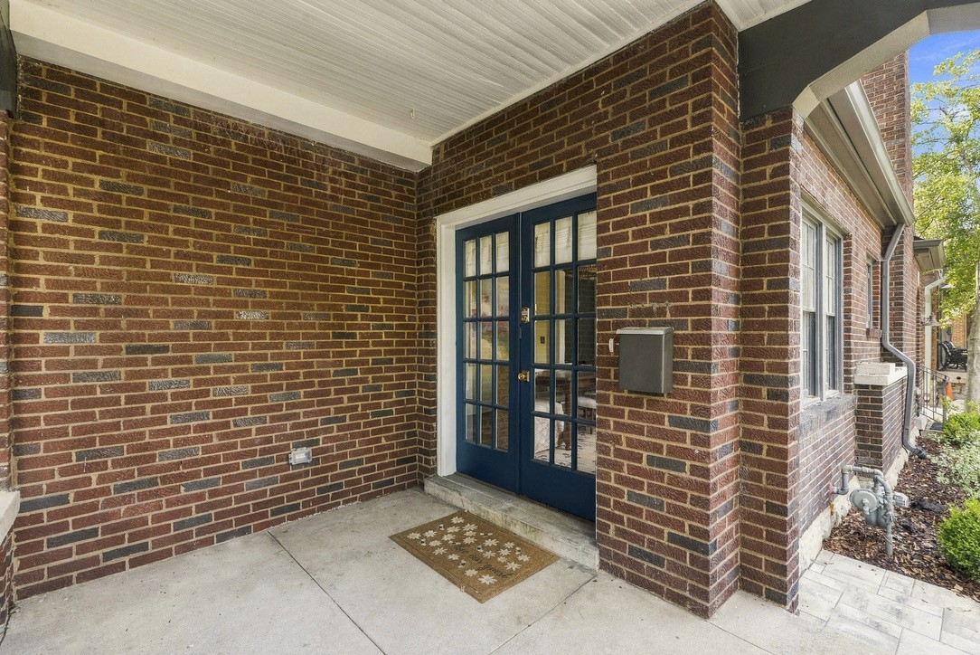 1405 Clayton Ave — photo