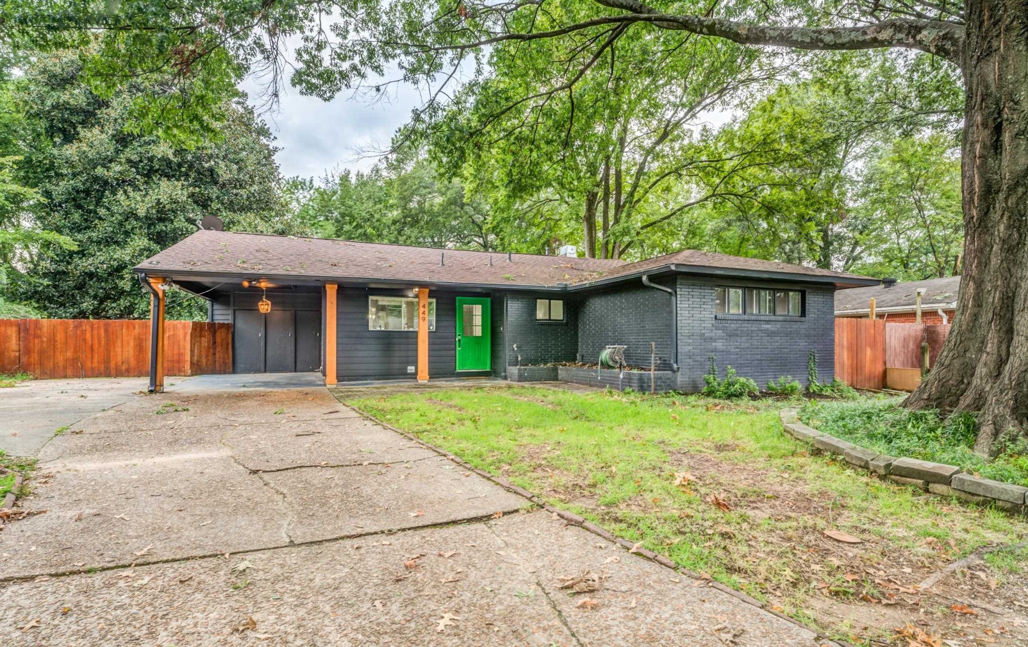 449 Green Acres Rd — photo