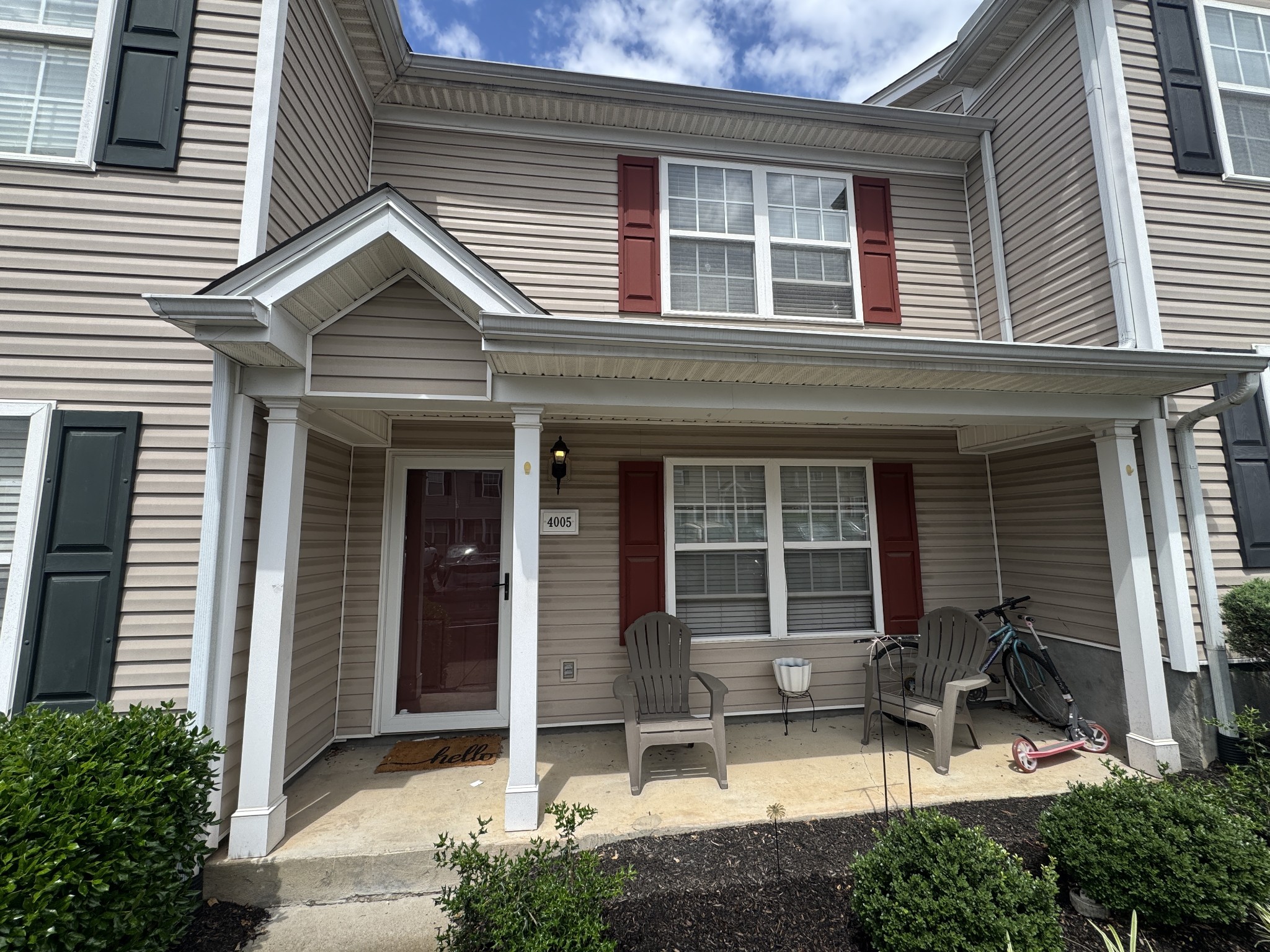 4005 Cody Dr — photo