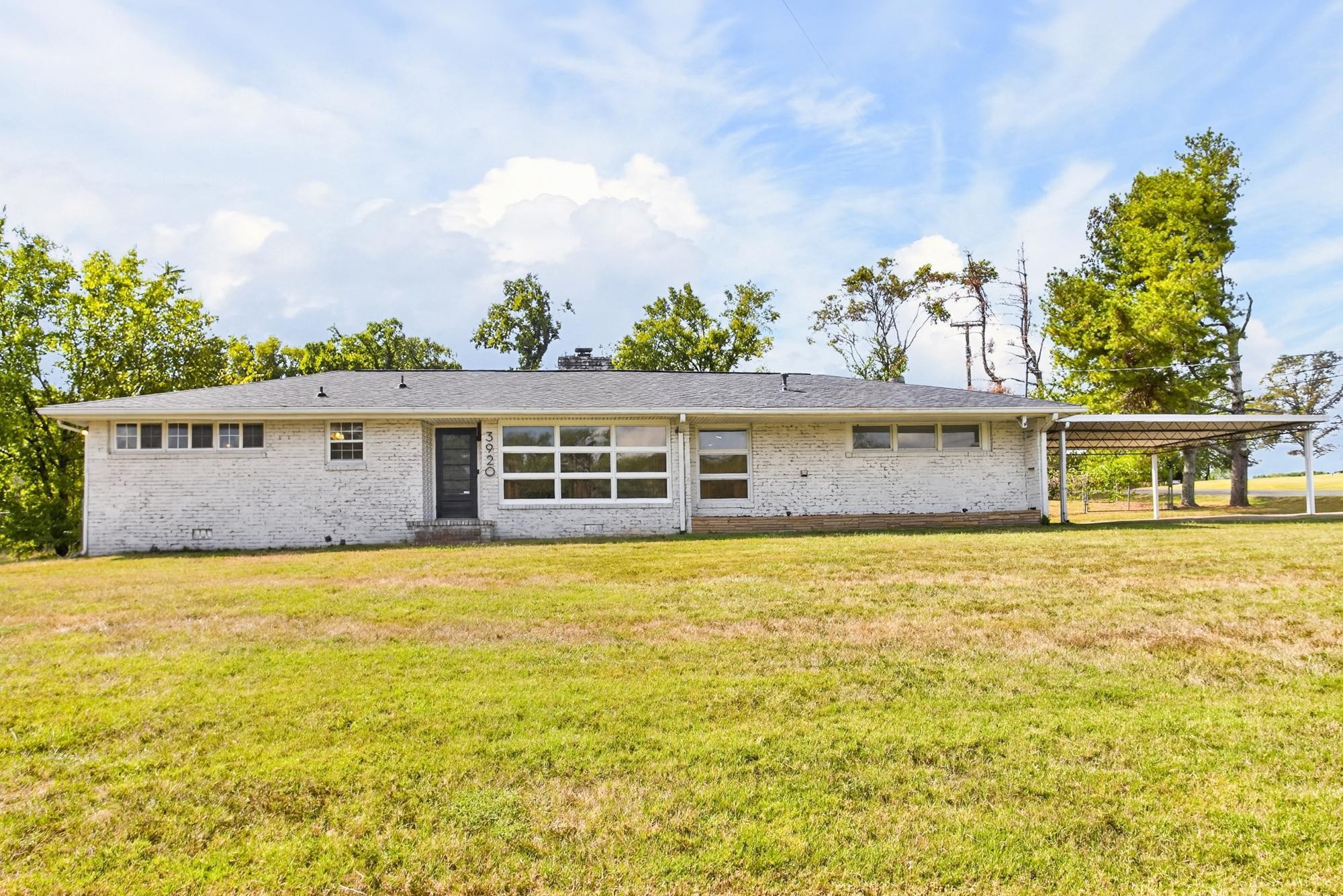 3920 Devonshire Dr — photo