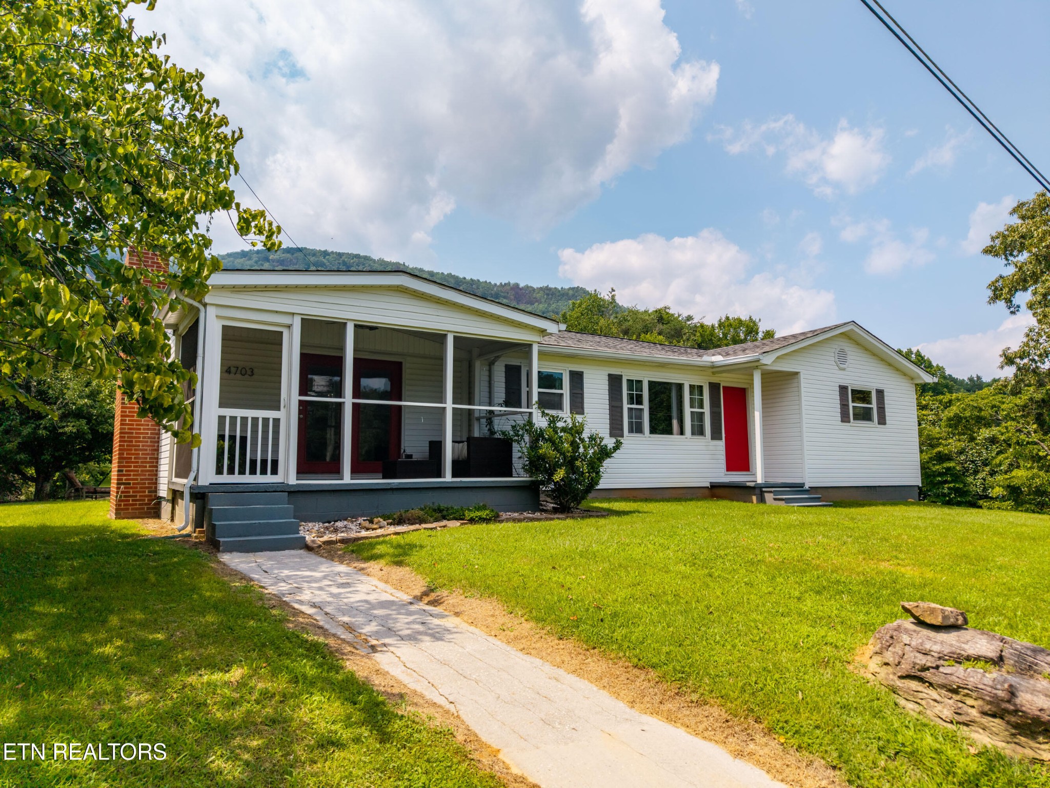 4703 Idumea Road, Corryton, TN 37721