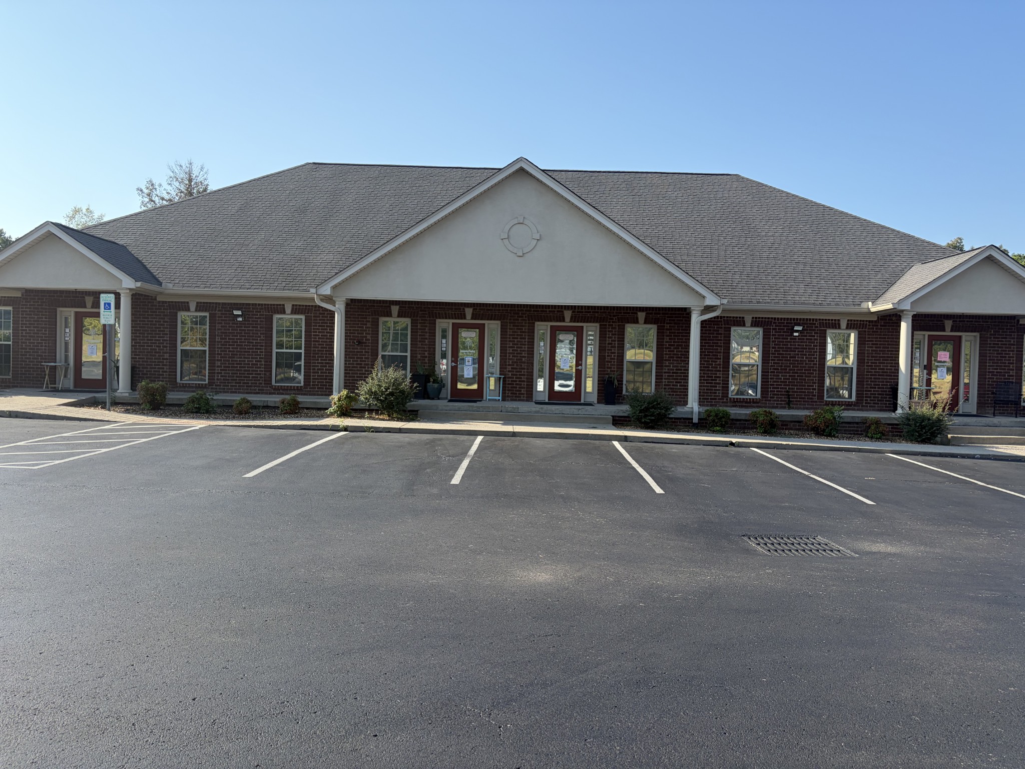 9695 Lebanon Road — photo