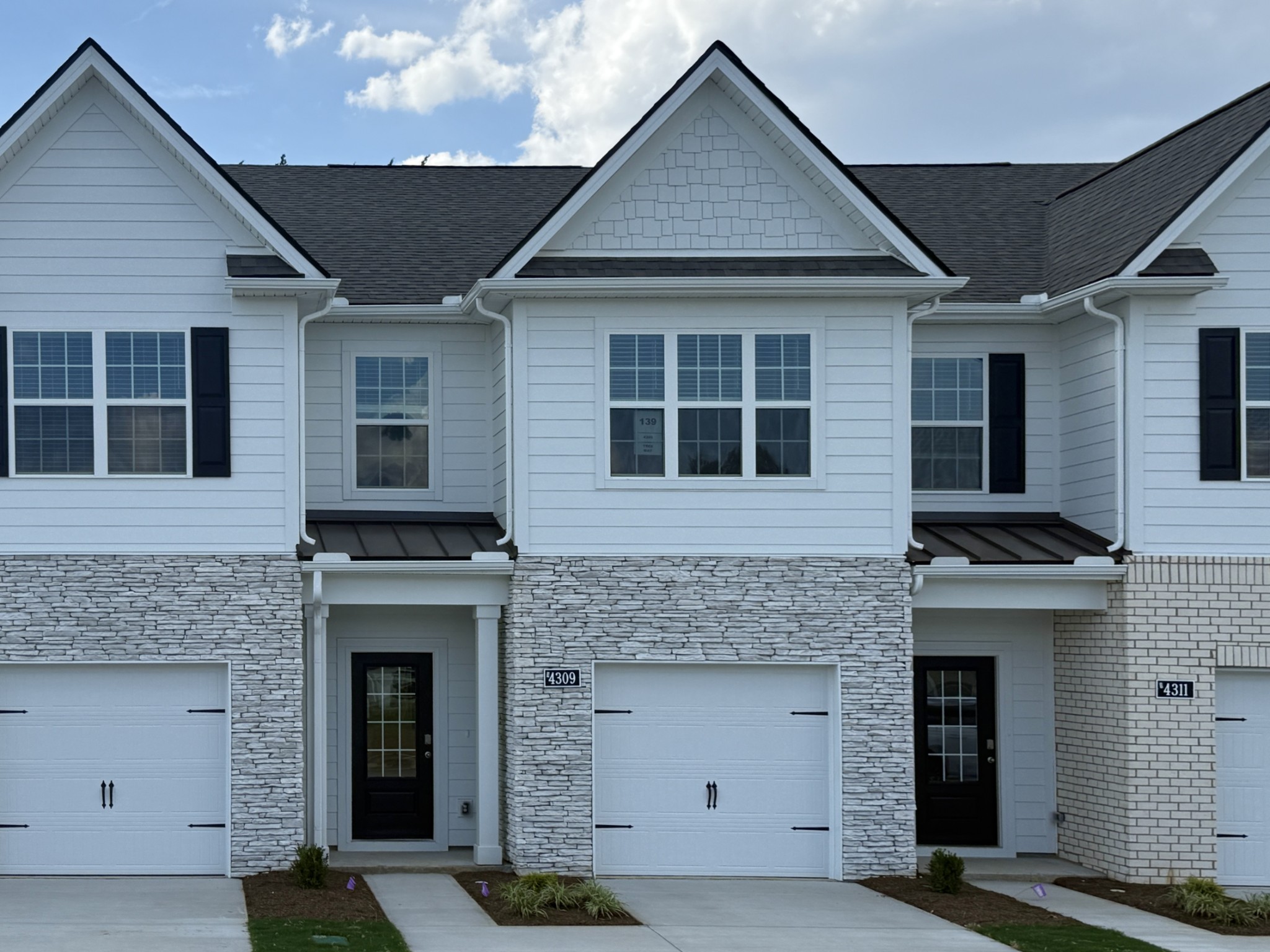 4347 Fir Tree Way — photo