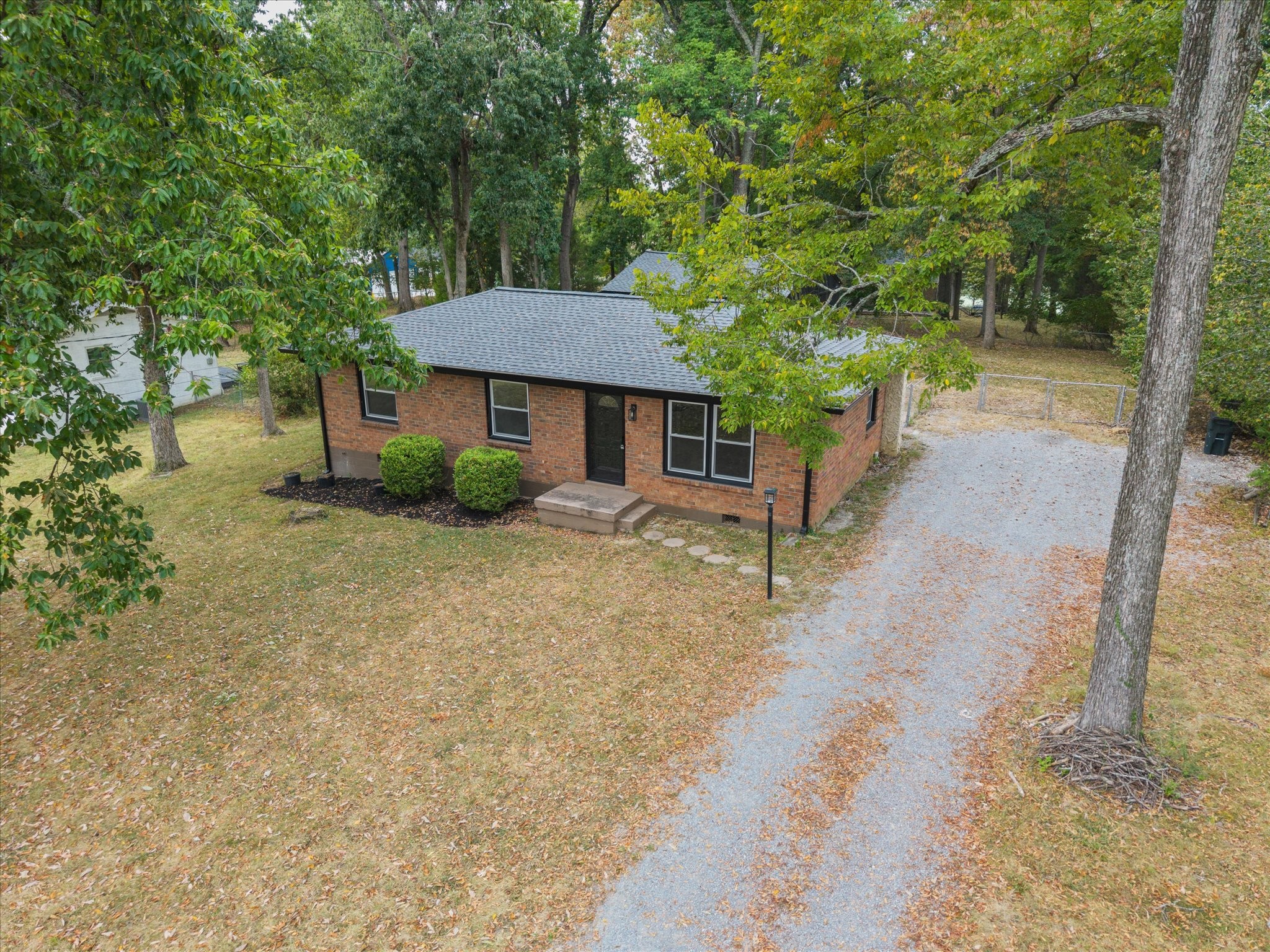 162 Cranwill Dr — photo