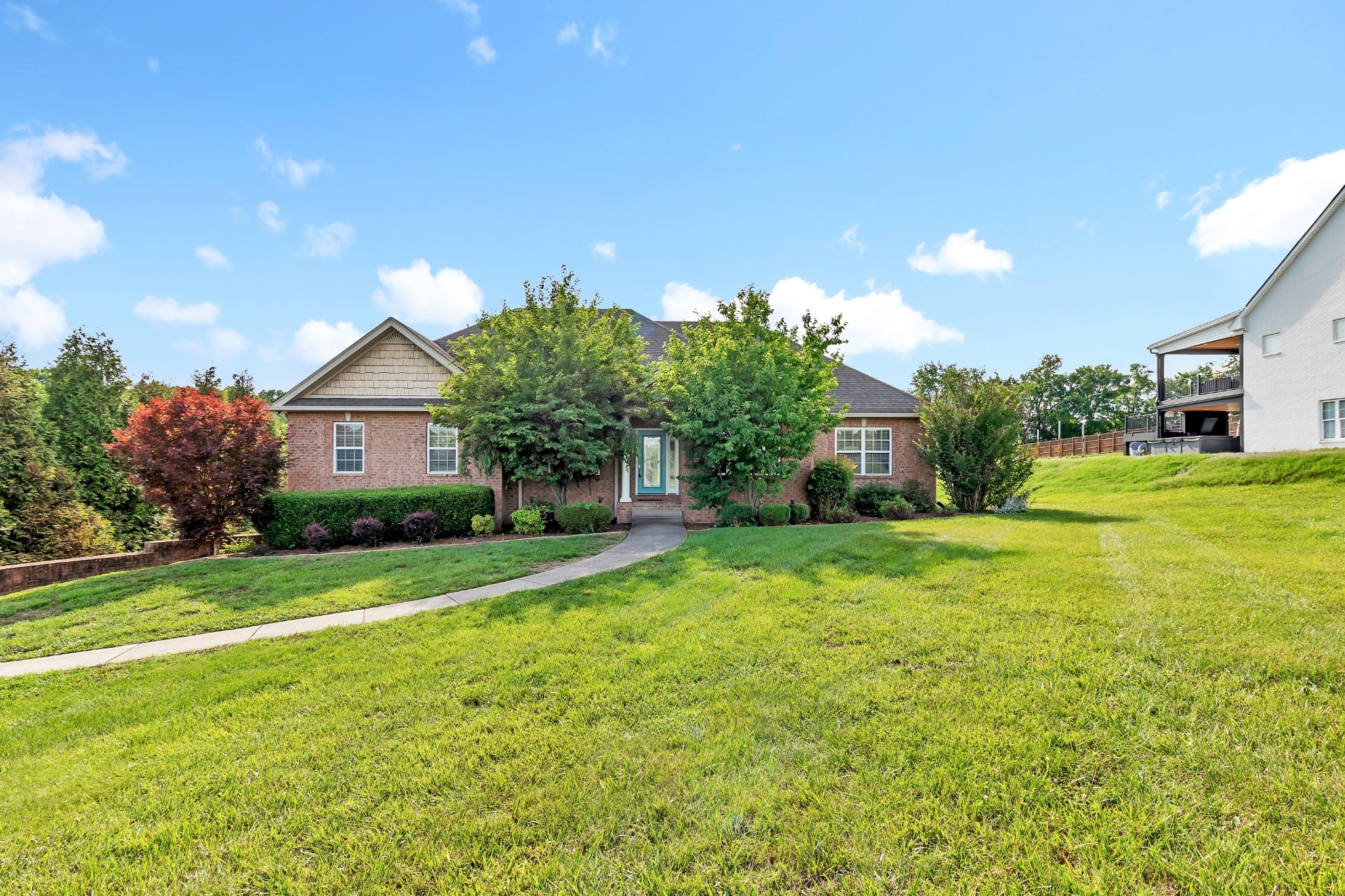 392 Holt Rd — photo
