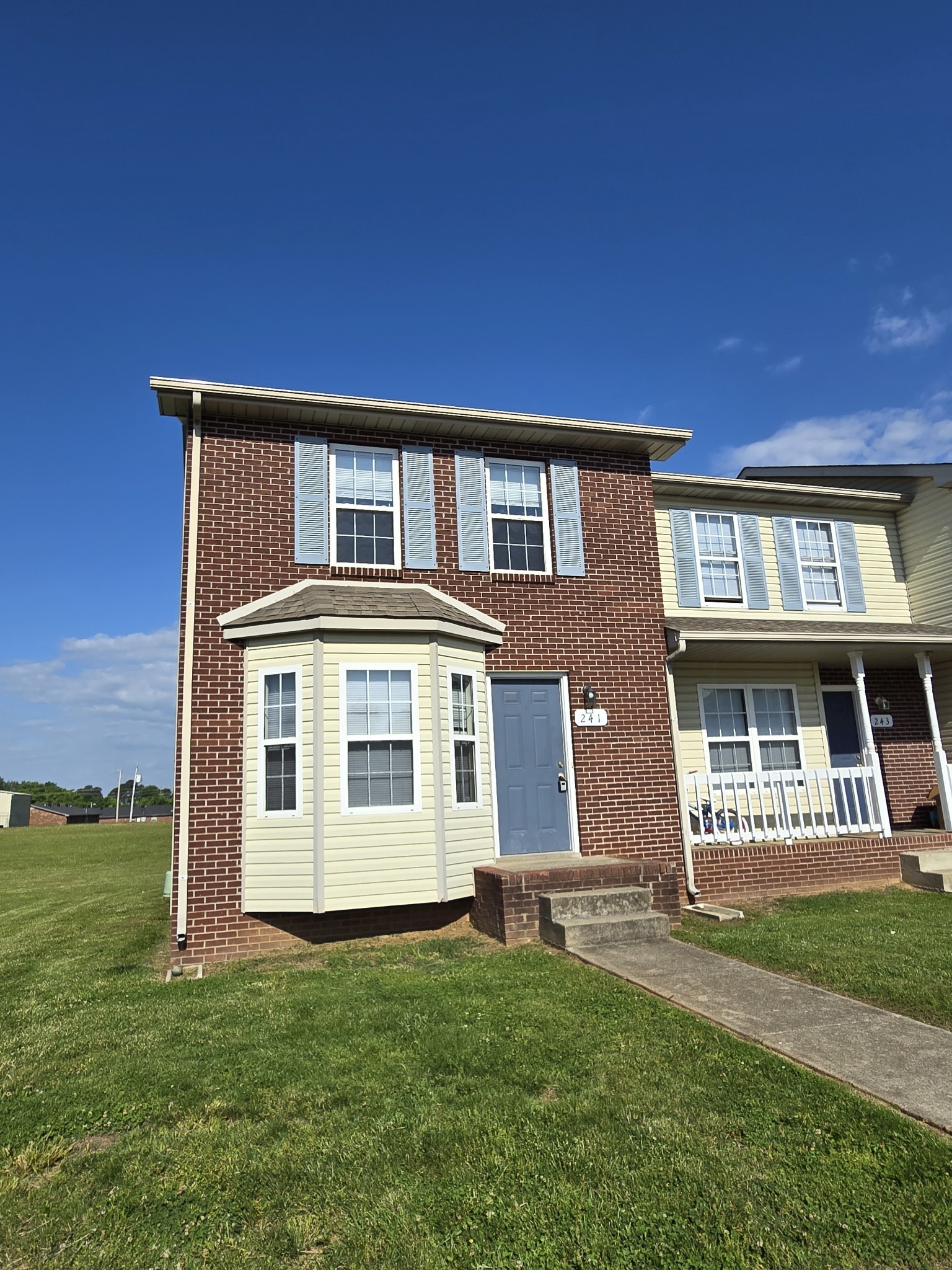 241 Tree Line Dr — photo
