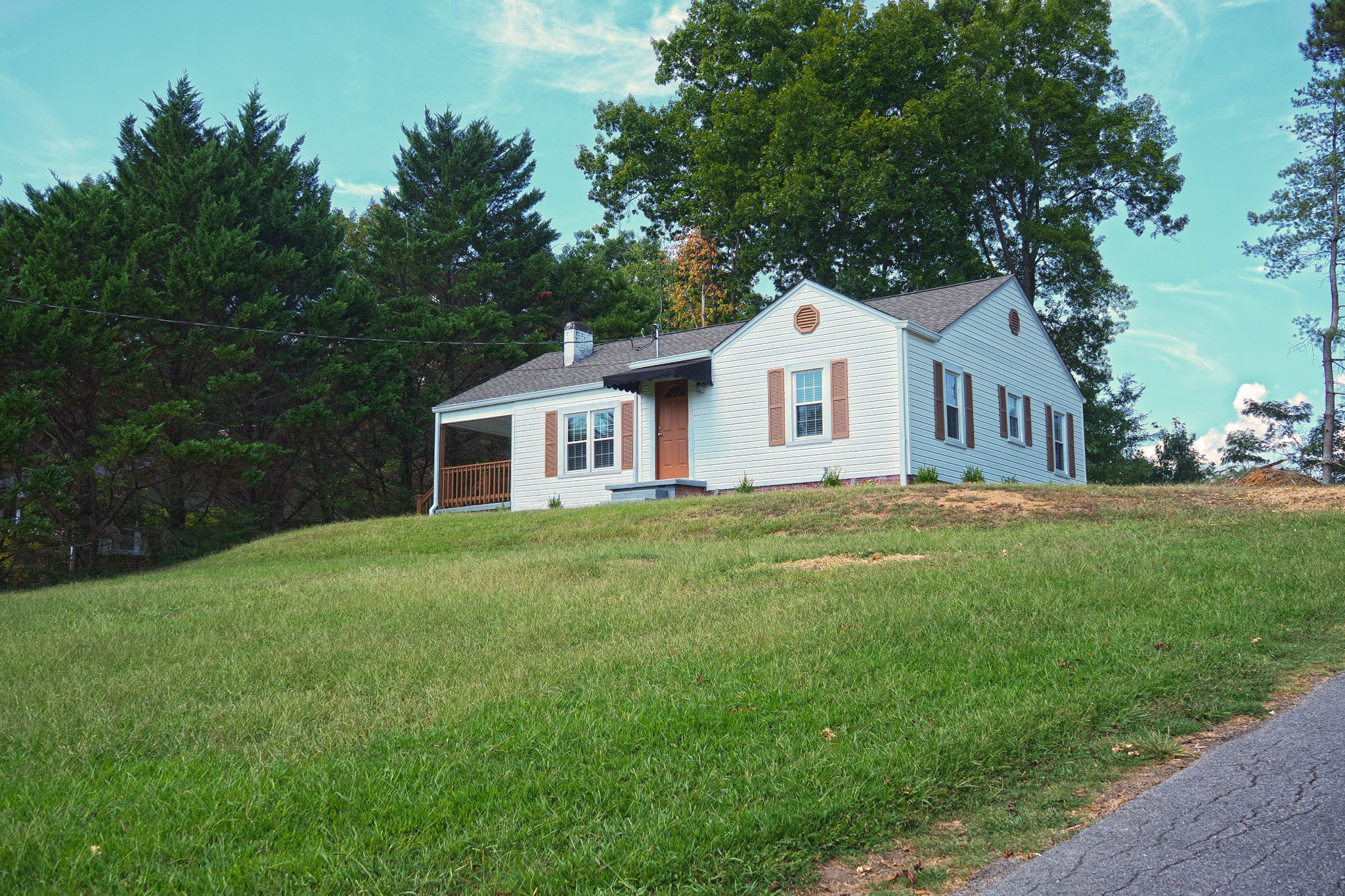 603 Nevin Ln, NW — photo