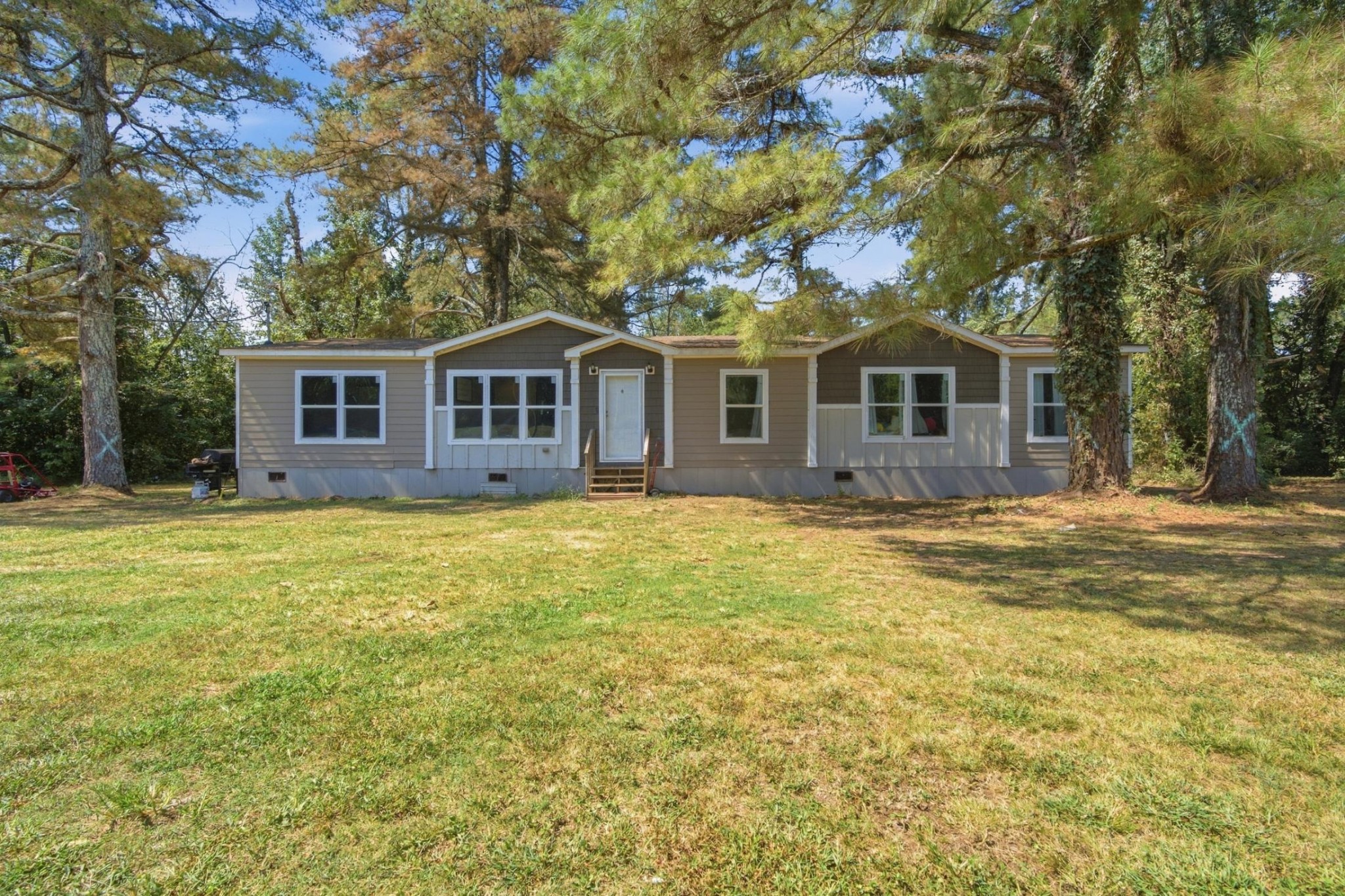 302 Old Poplar School Rd — photo