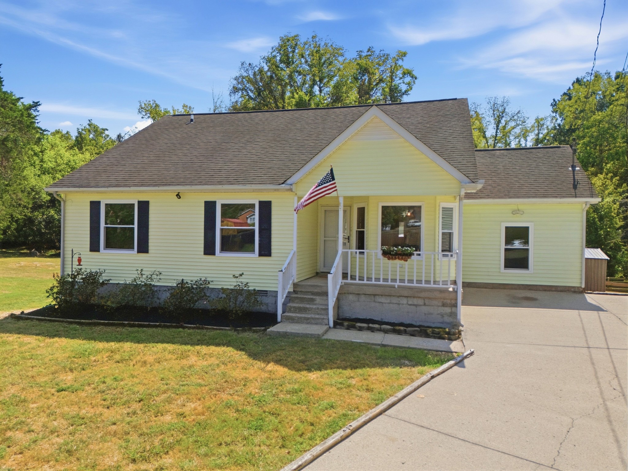 509 Pine View Ct — photo