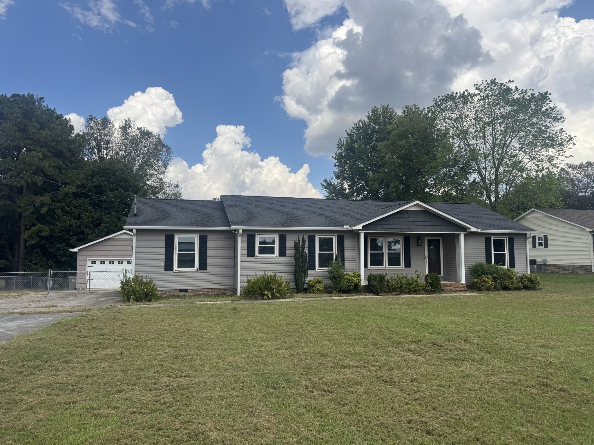 920 Rock Creek Rd — photo