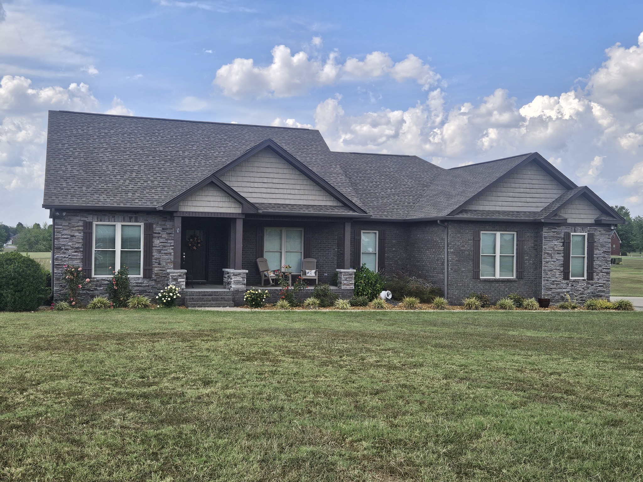 176 Arlis Gene Cir — photo