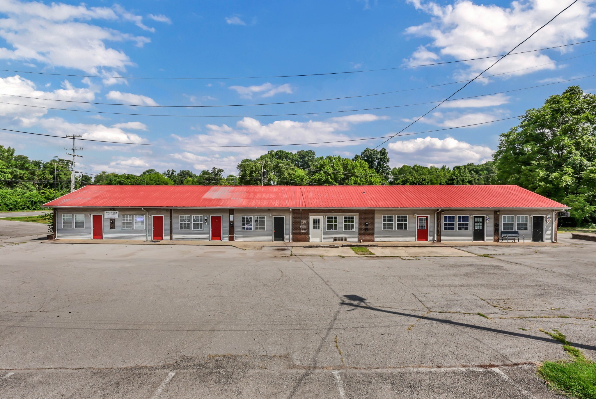 3025 Fort Campbell Blvd — photo