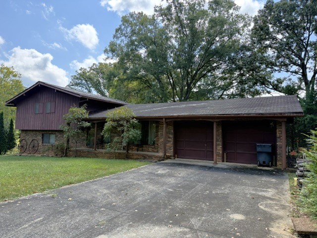 1440 Hillsdale Dr — photo