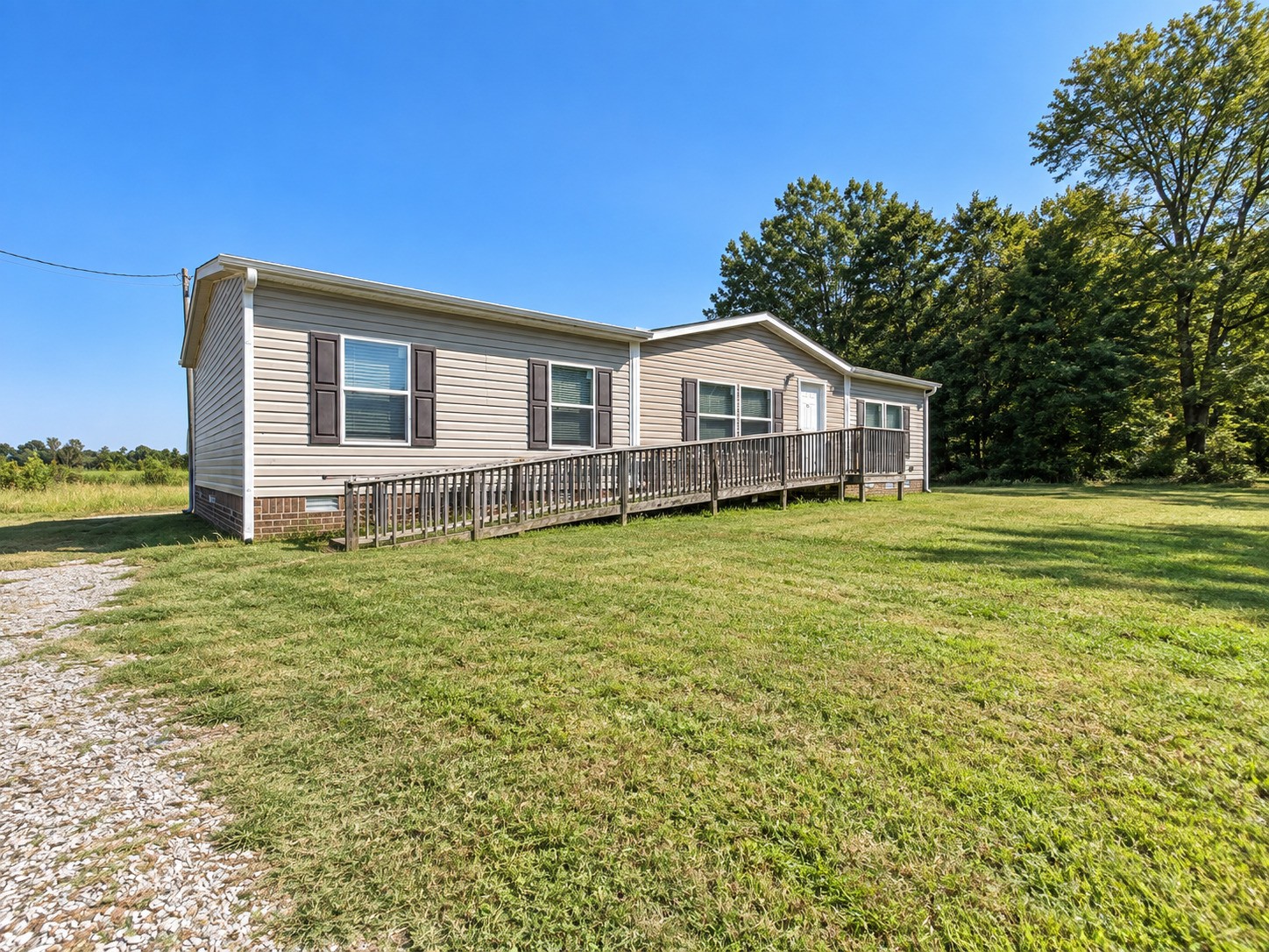 135 Charlie Lewis Rd — photo