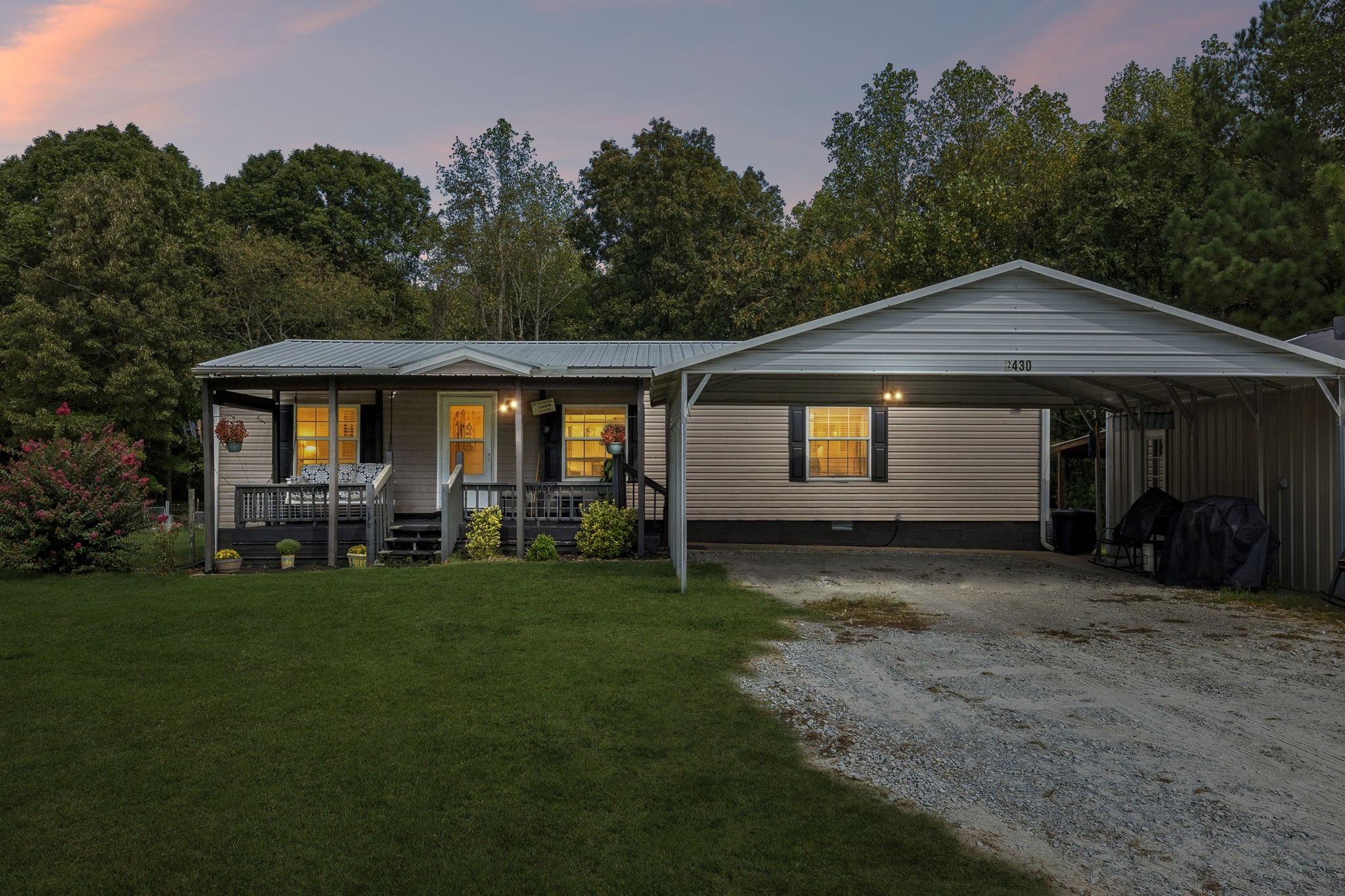 2430 Old Natchez Trace Trl — photo