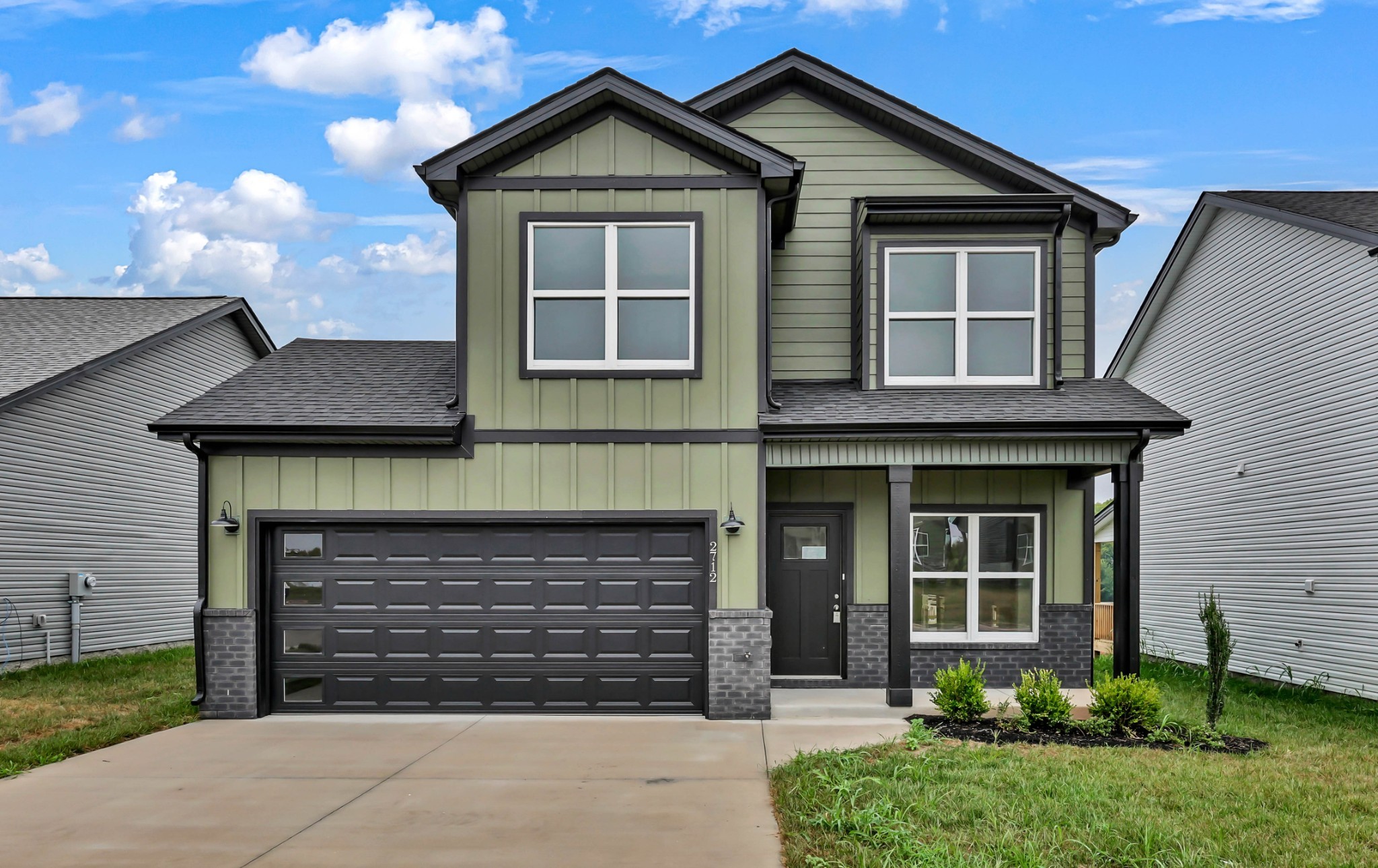 2712 Brewster Dr — photo
