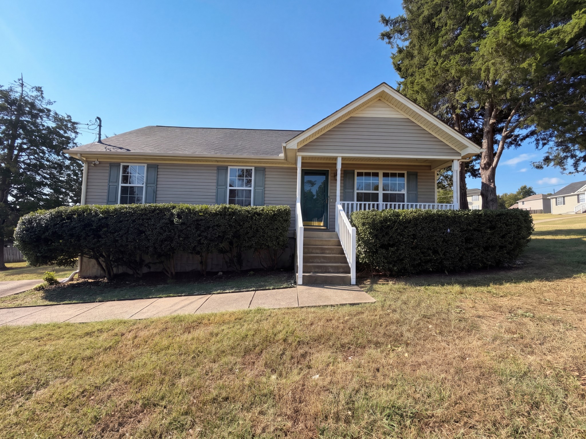 1303 St Hubbins Dr — photo