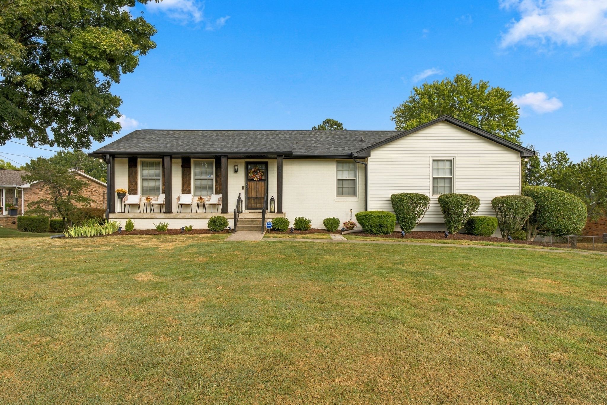 681 Atlanta Dr — photo