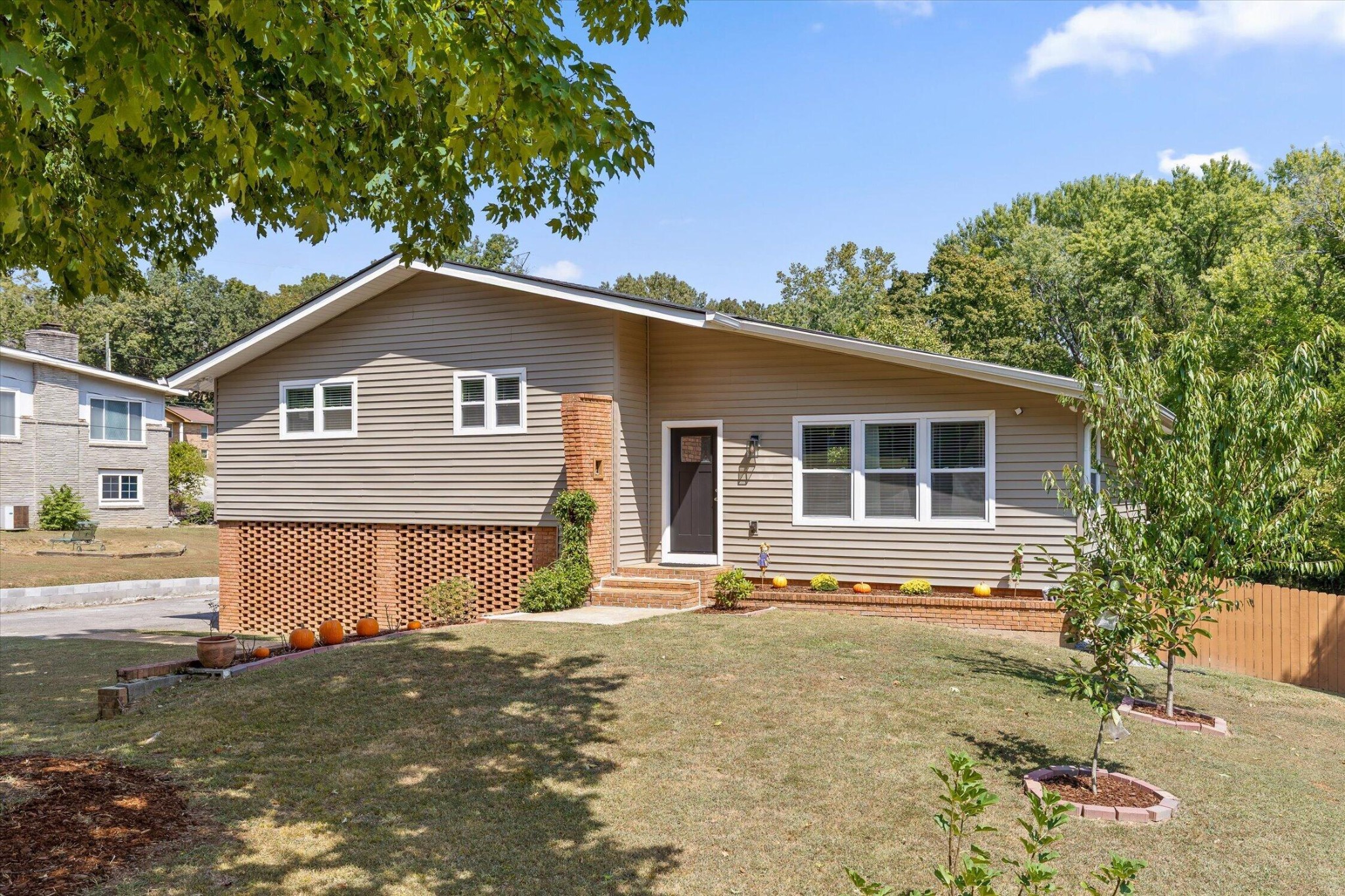 3905 Melinda Circle — photo