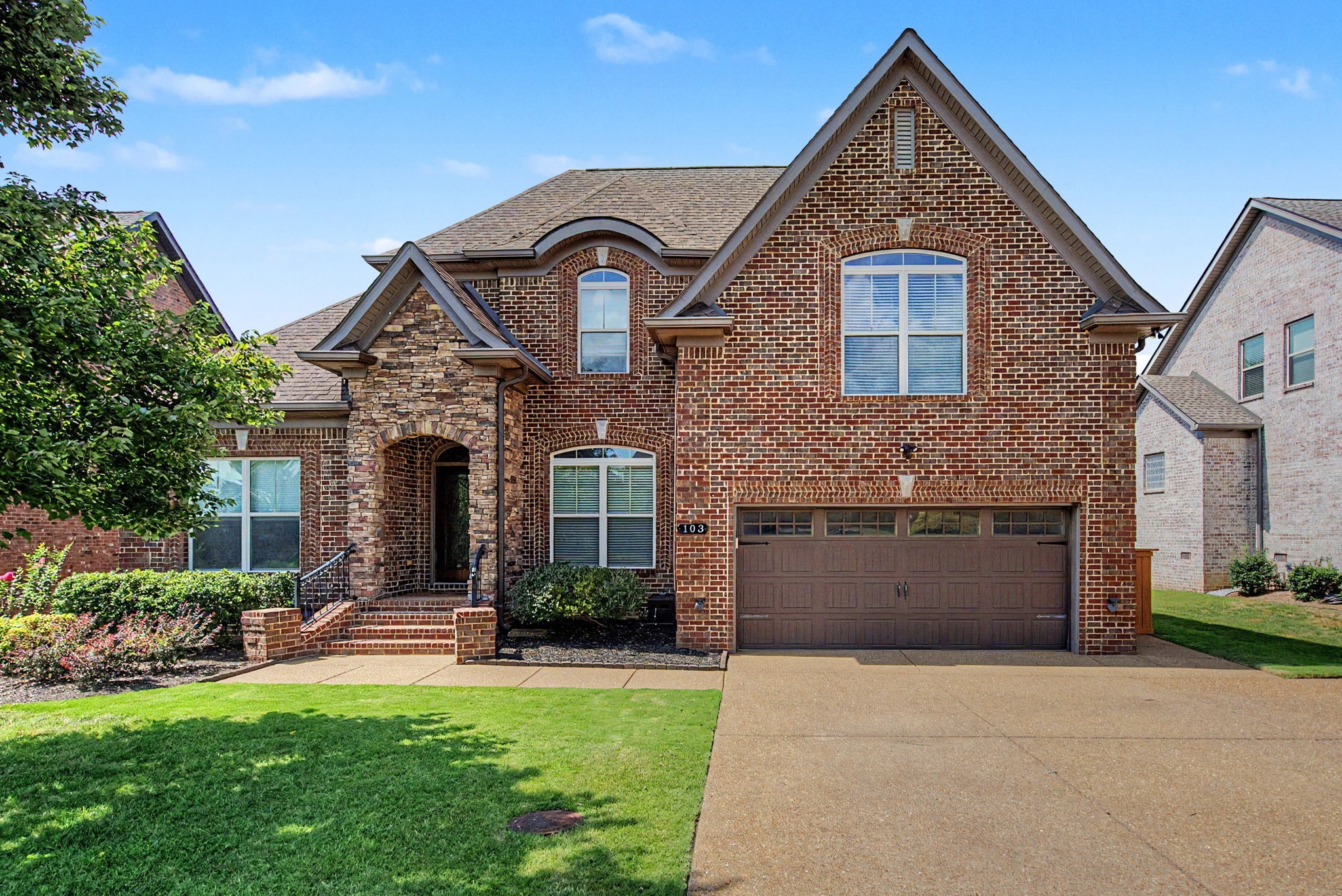 103 Shady Hollow Dr — photo
