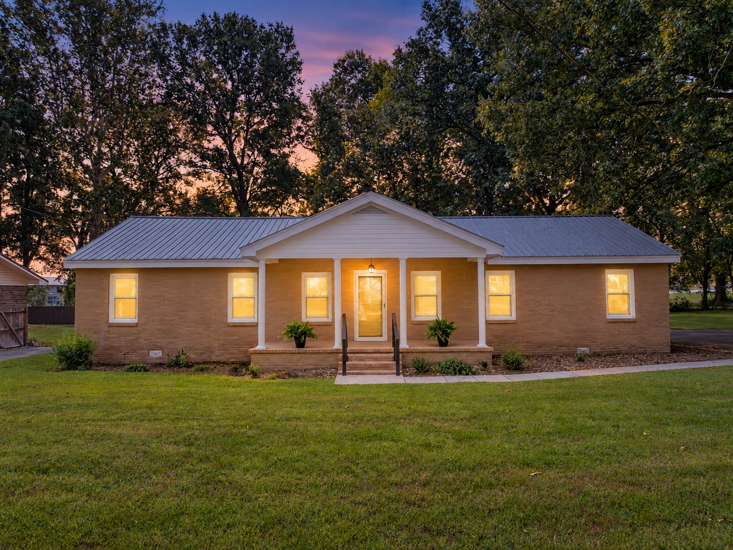 371 Myers Rd — photo