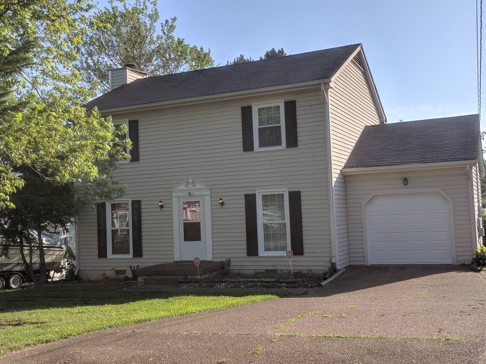 1527 Stone Hill Rd — photo