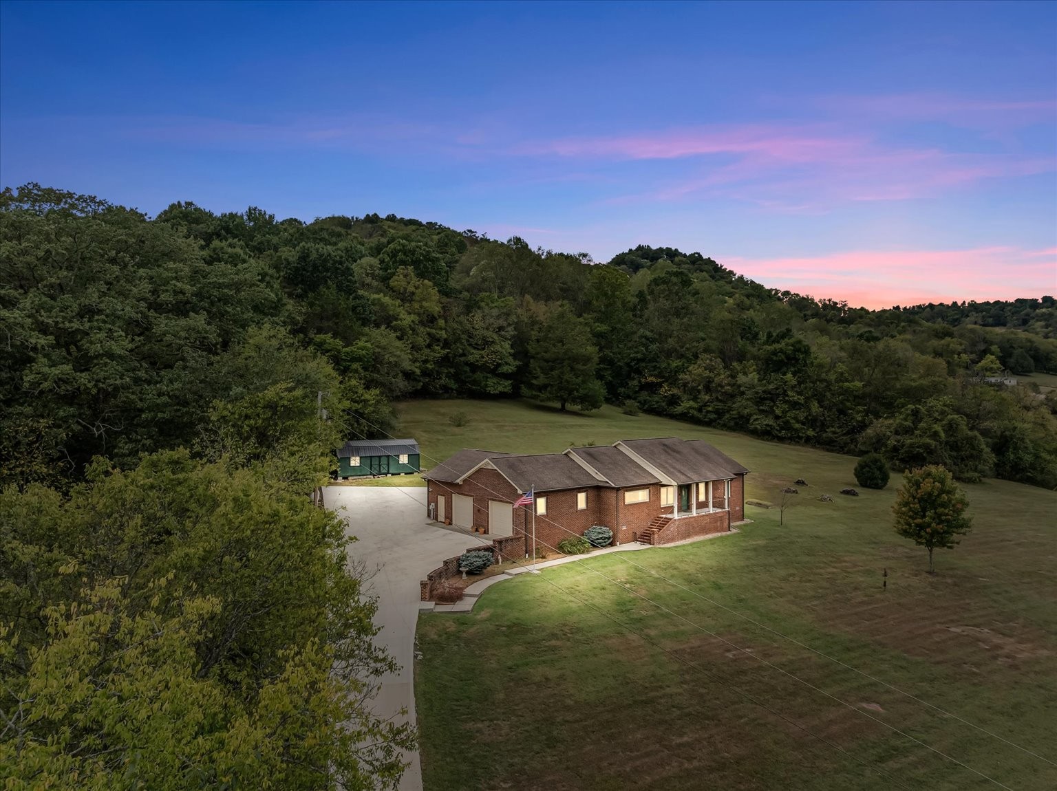 146 Dyer Branch Rd — photo