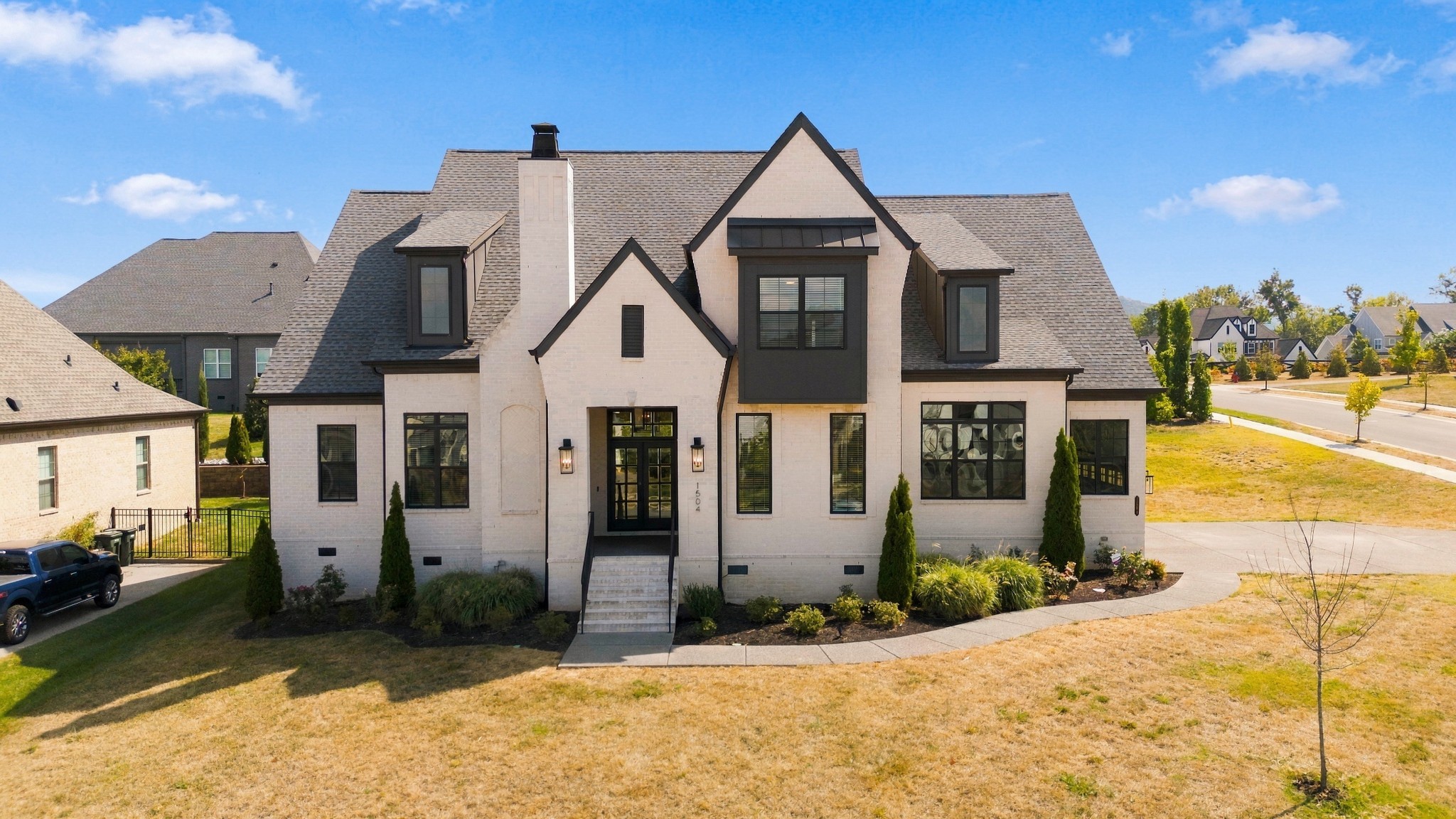 1504 Esplanade Dr — photo