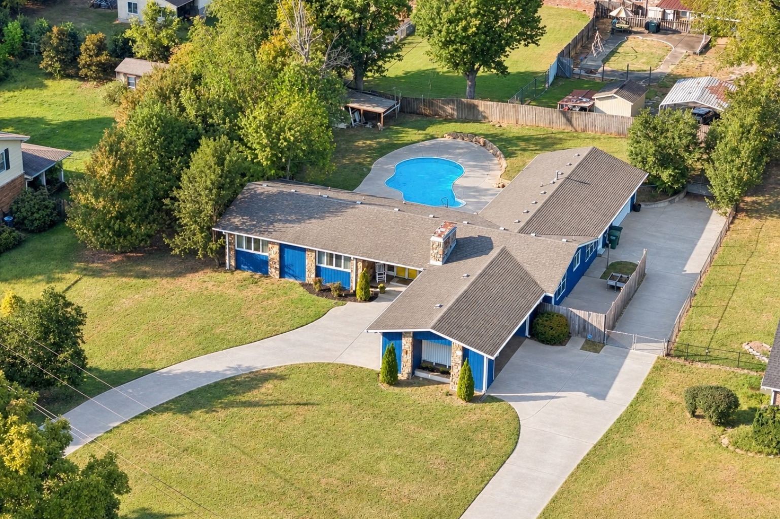 106 Sun Valley Rd — photo
