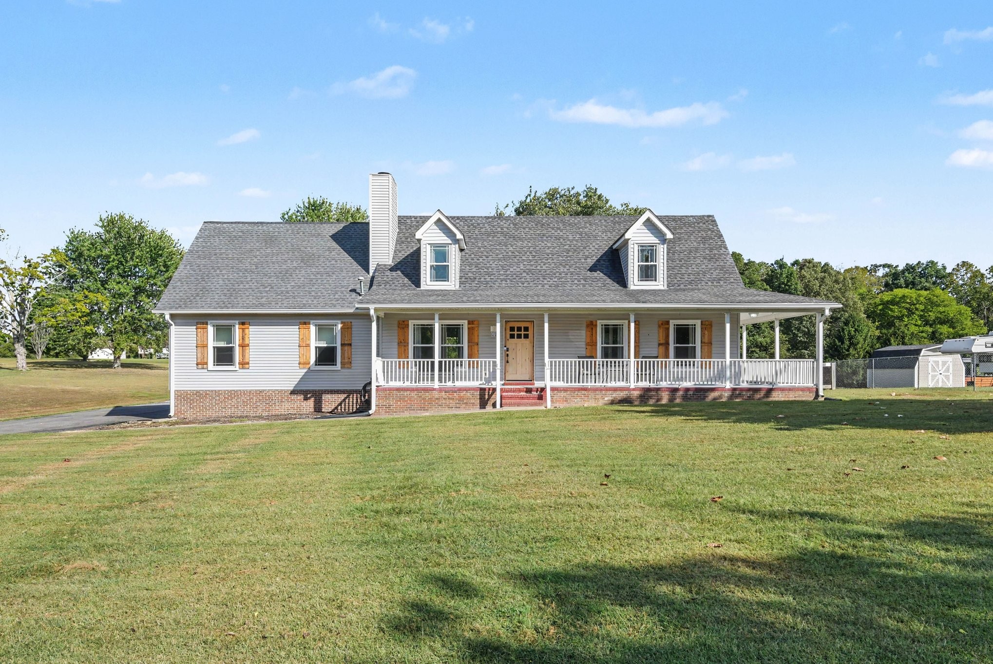 2612 Derby Run Rd — photo