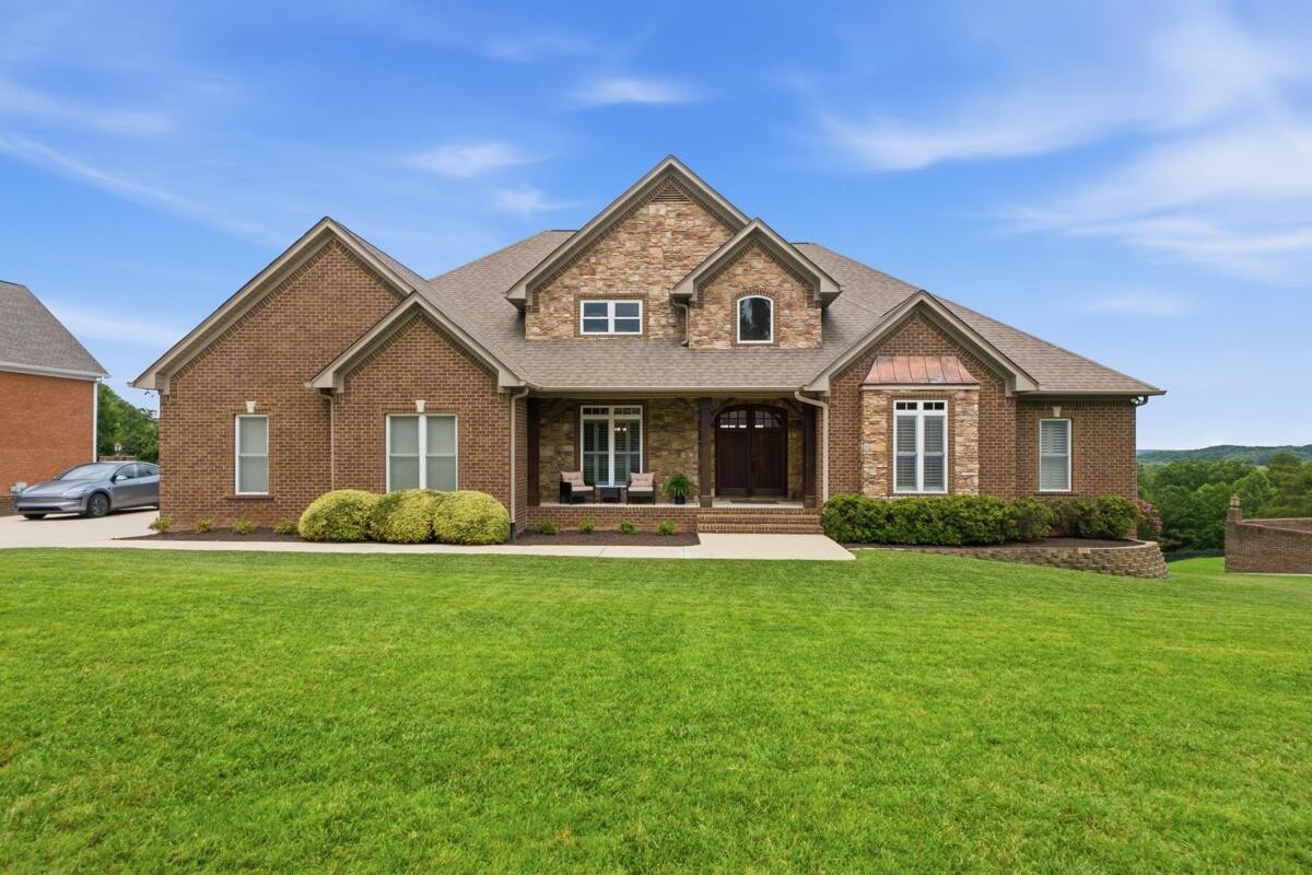 9976 Deer Ridge Drive — photo