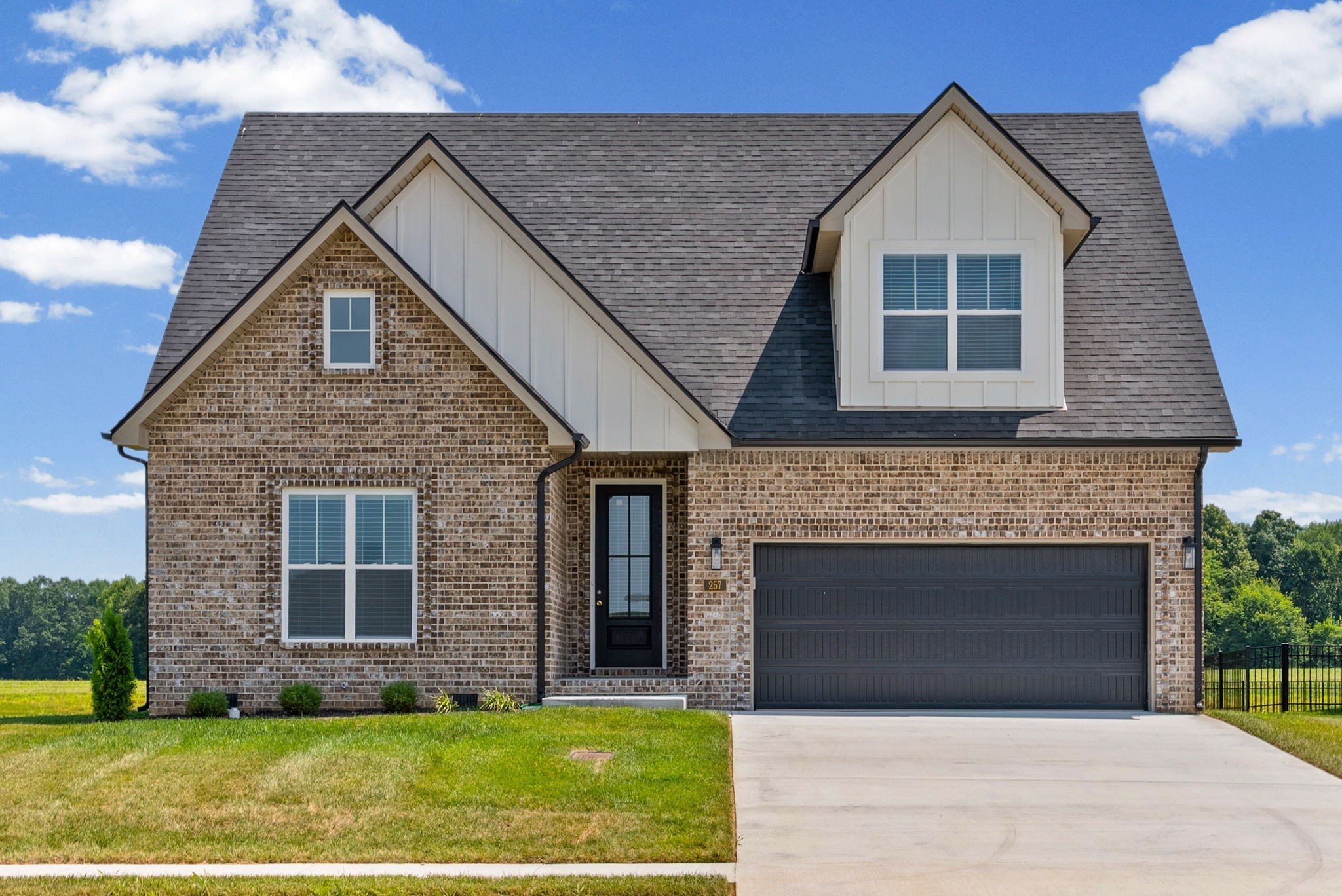 257 Harvest Moon Dr — photo