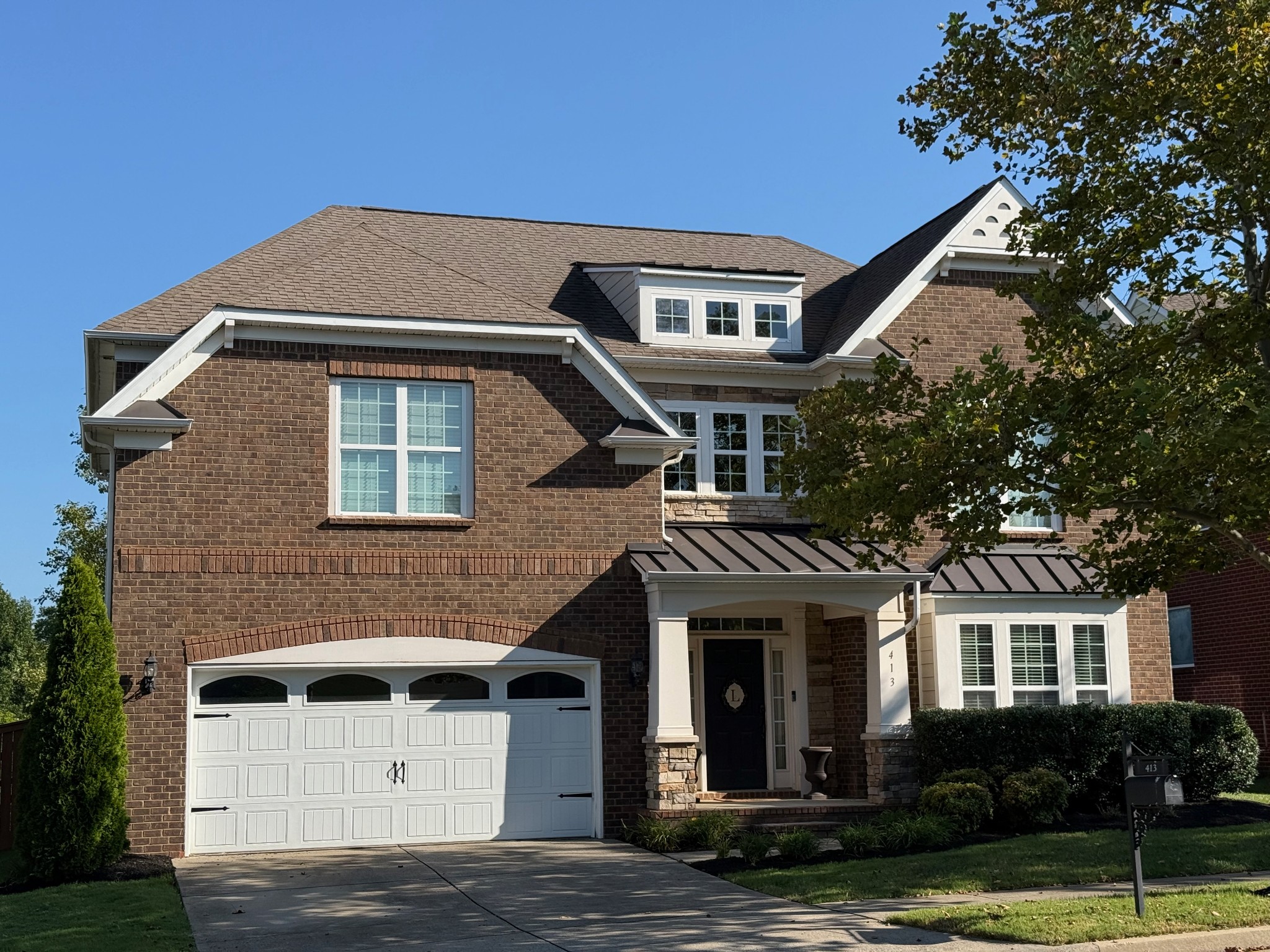 413 Valleyview Dr — photo