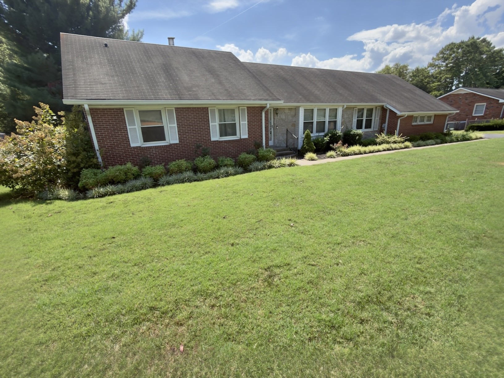 1807 Haynes Dr — photo