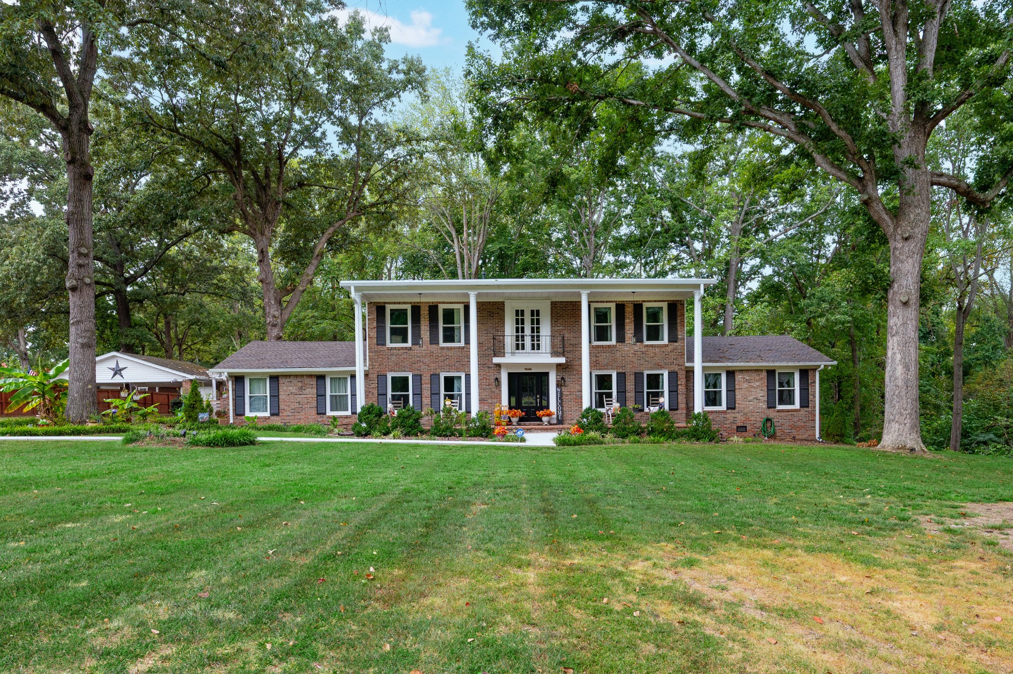 1311 Academy Rd — photo