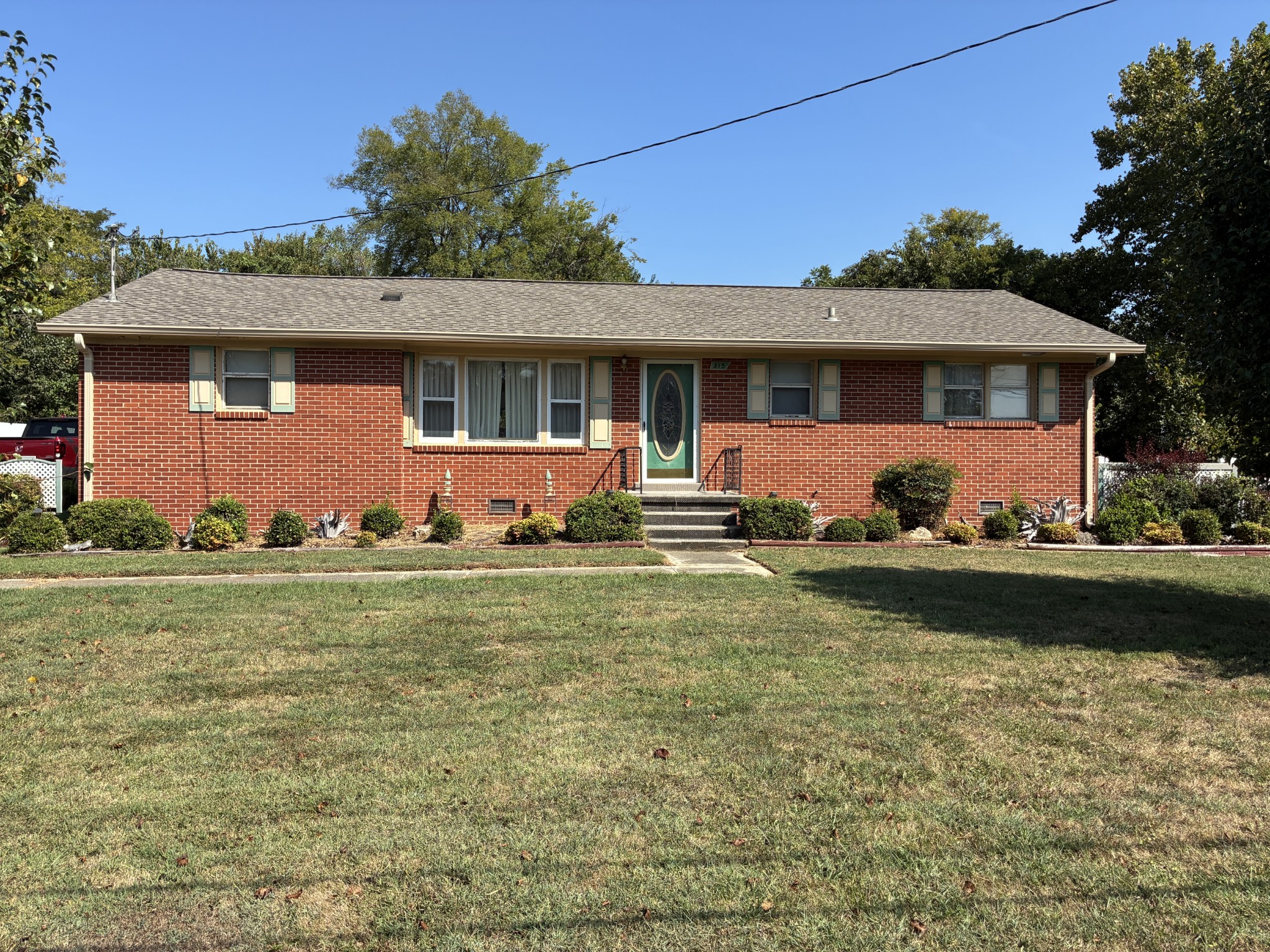 315 Chestnut Drive — photo