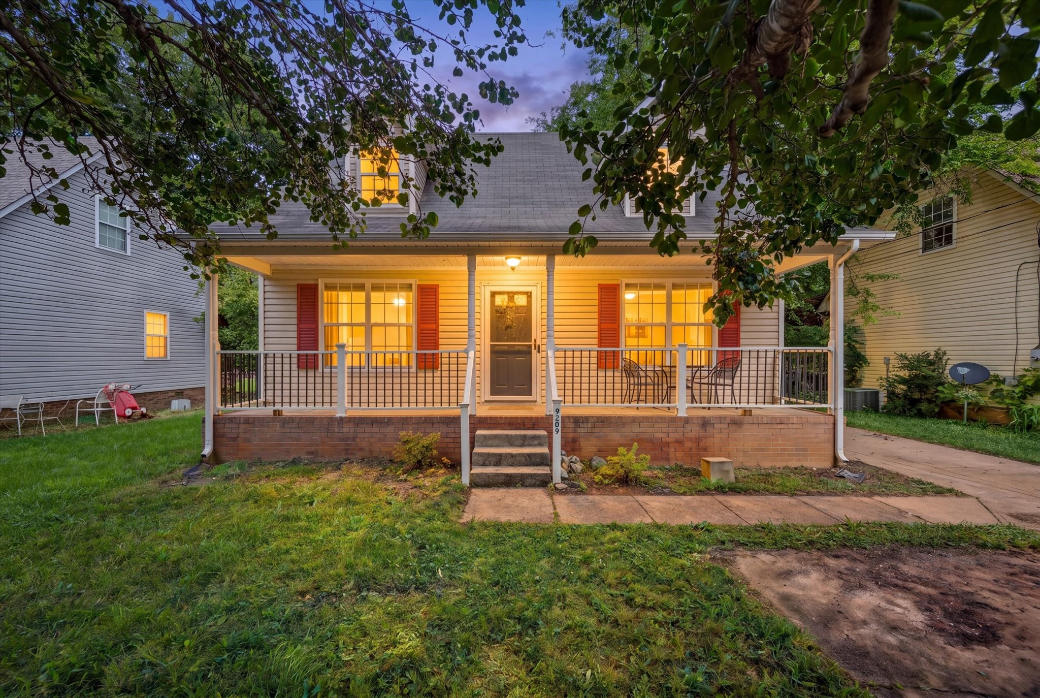 9209 Pembroke Oak Grove Rd — photo
