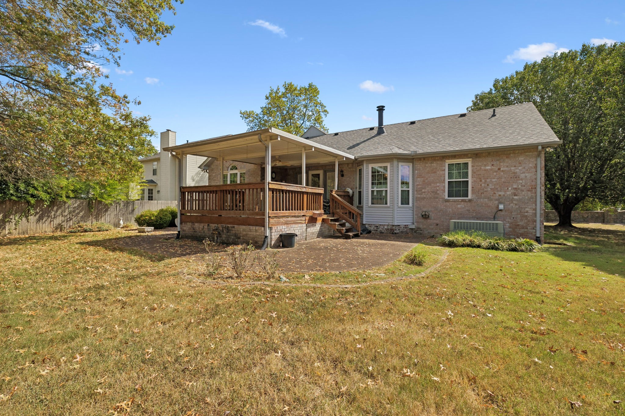 1401 Joe Pyron Dr — photo