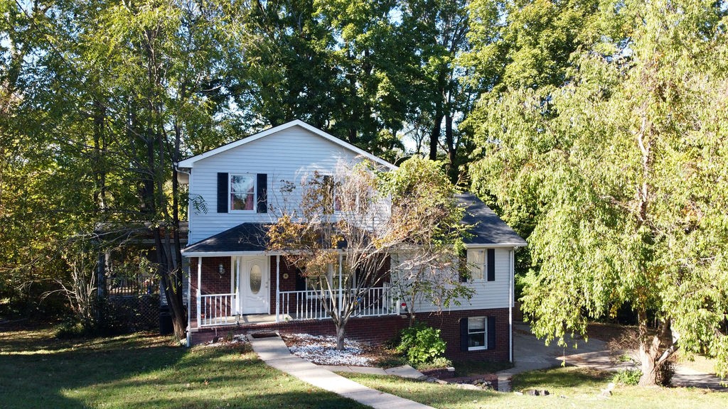 1132 Poplar Hollow Rd — photo