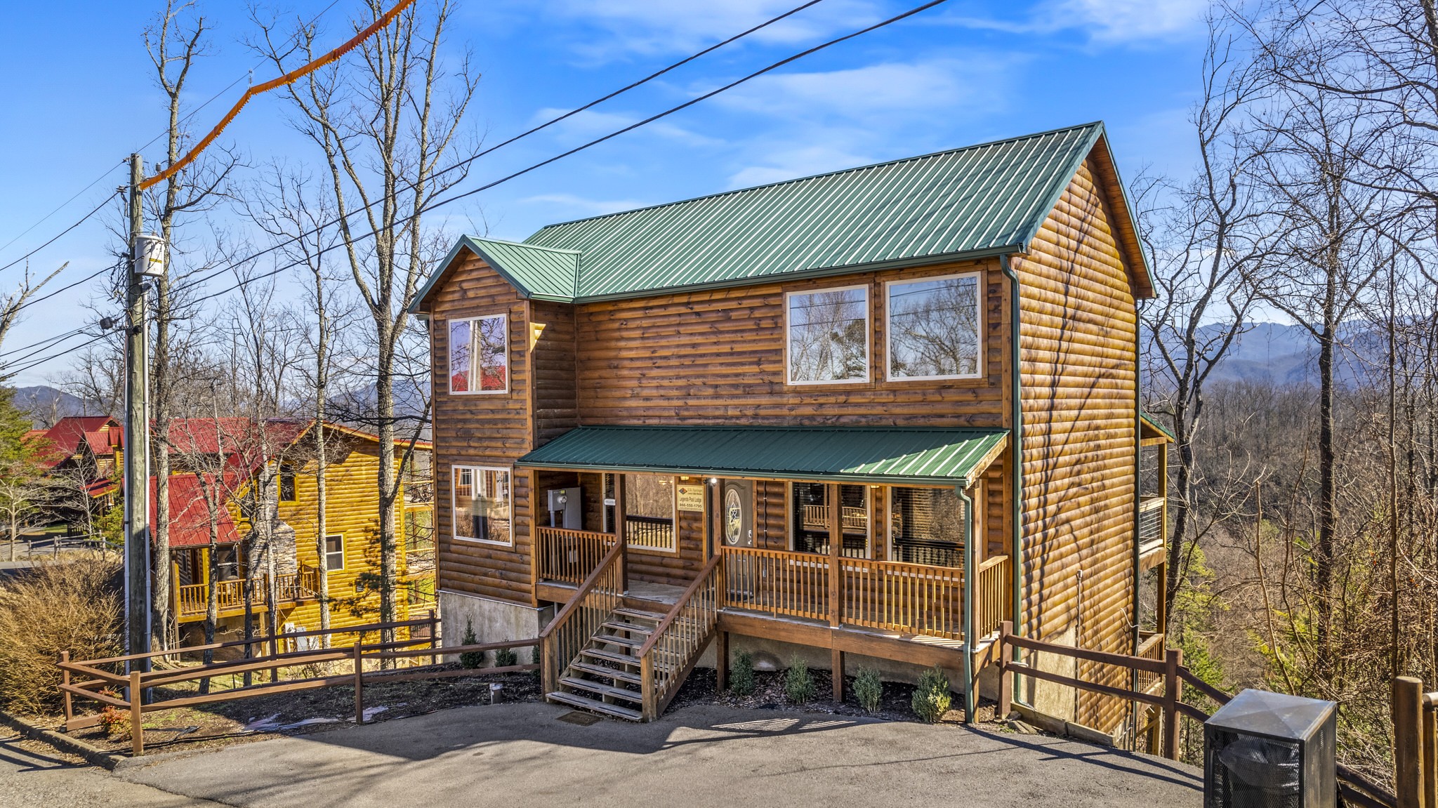 2136 E View Dr — photo