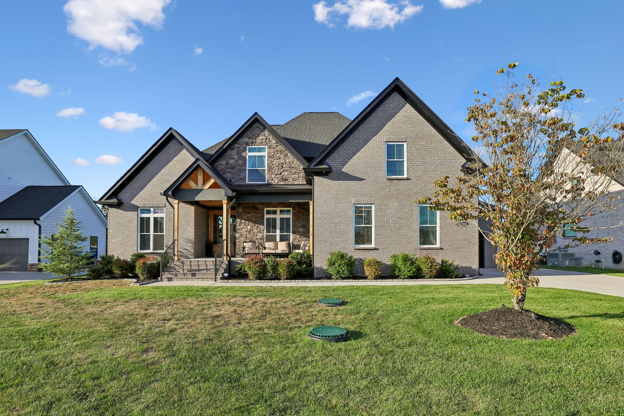 3802 Carriage Dr — photo