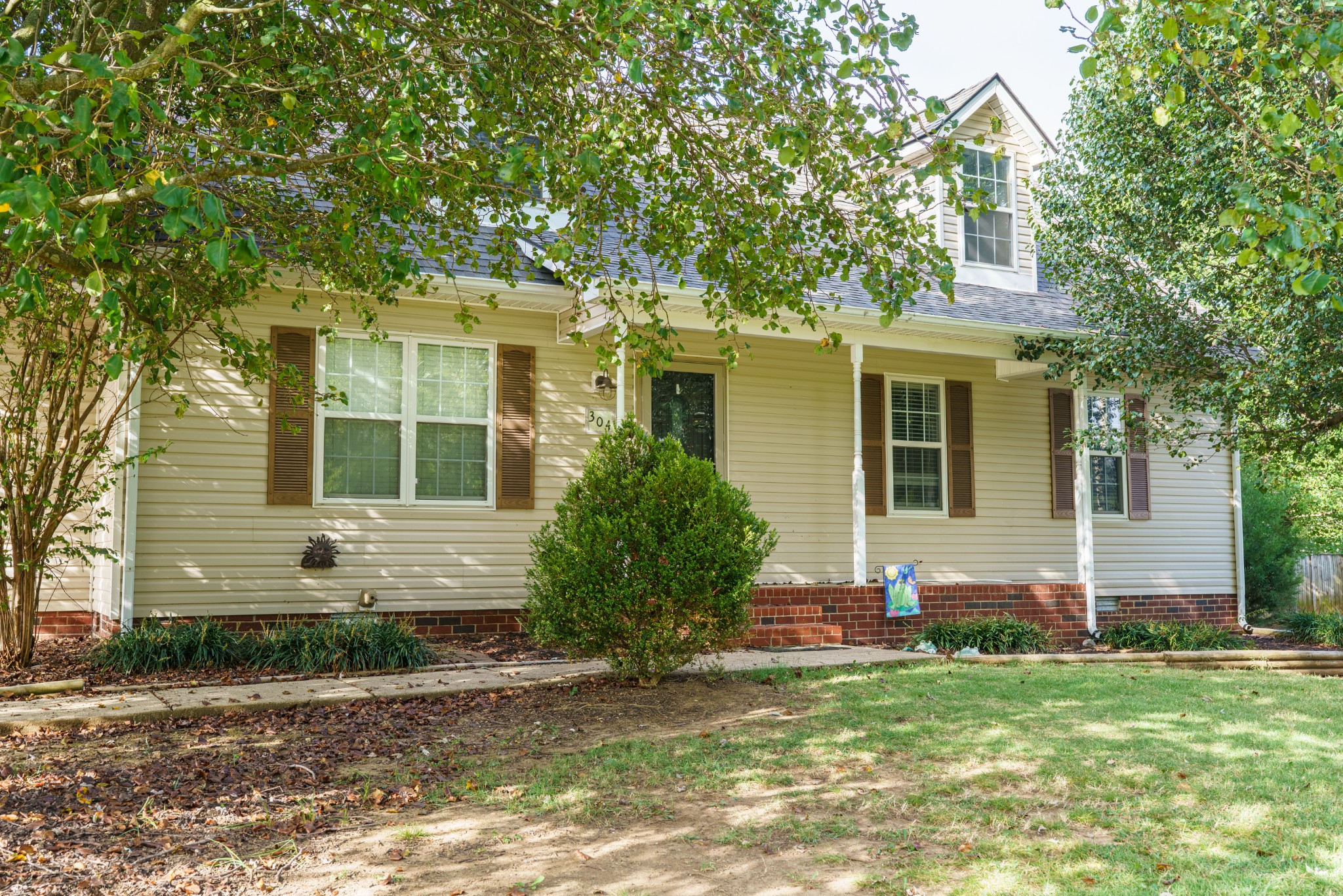 304 Conhocken Ct — photo