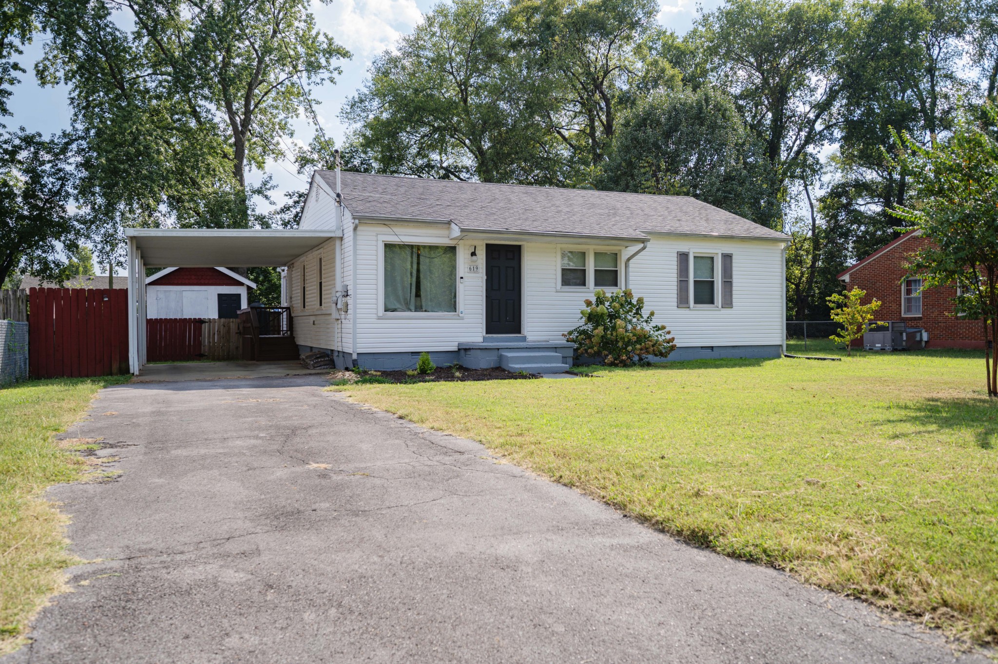 619 Spencer Dr — photo