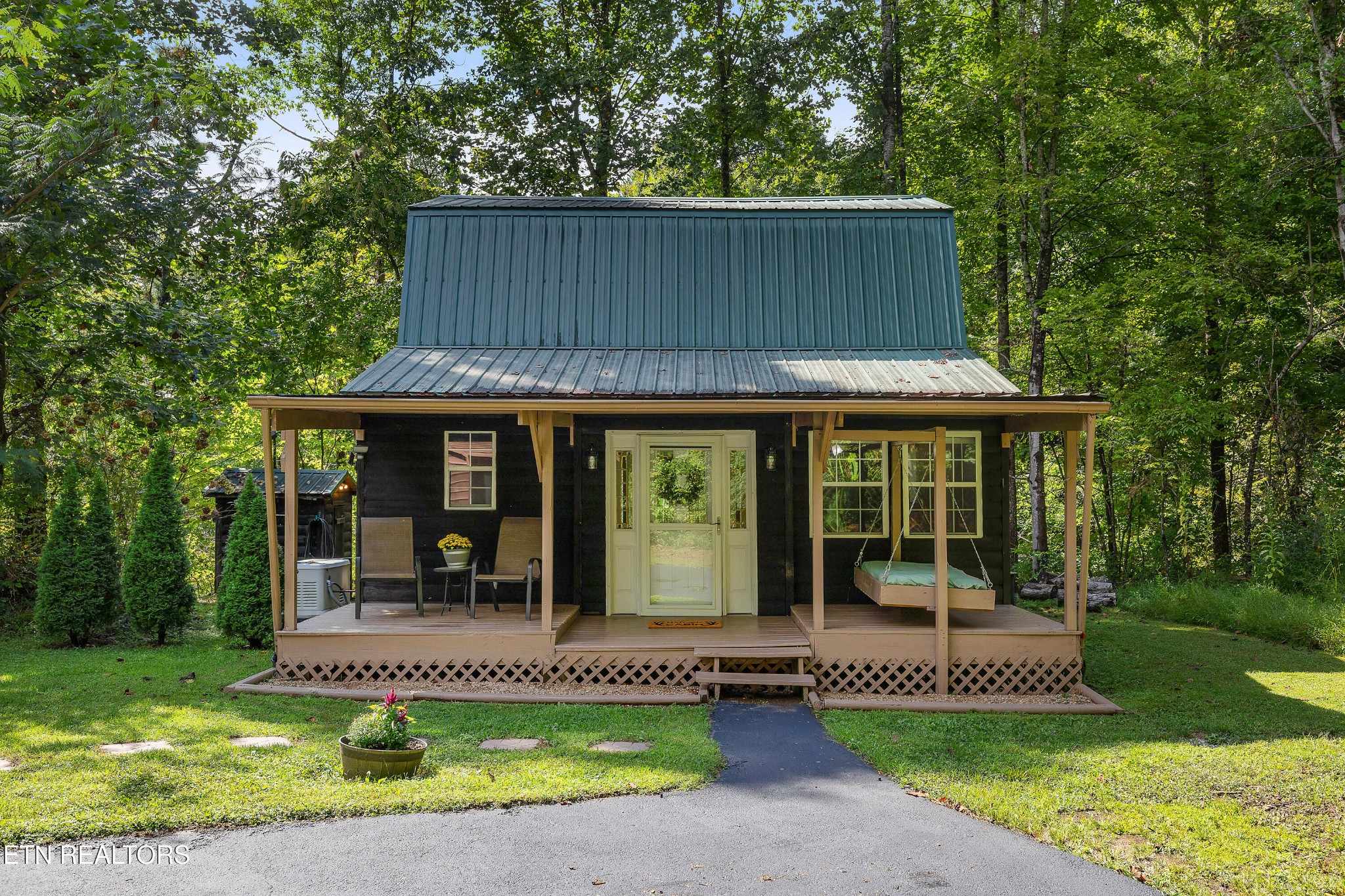 1105 Silver Poplar Lane — photo