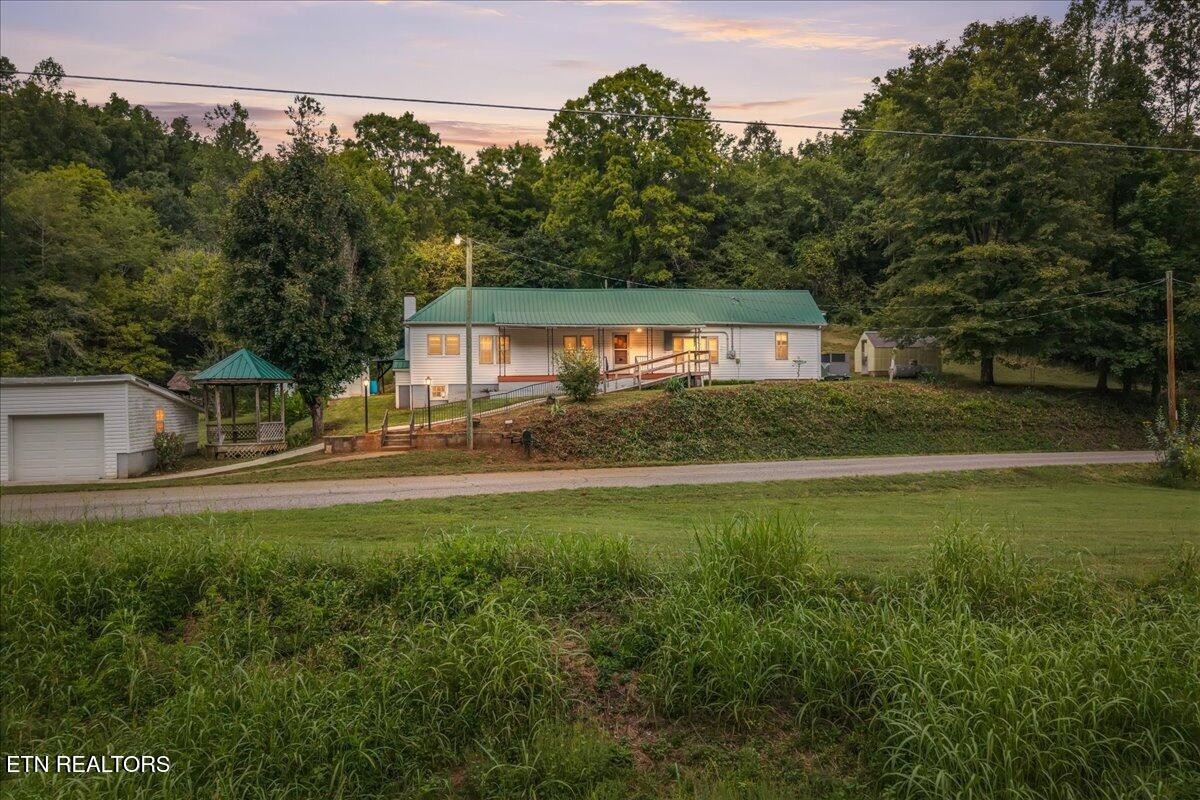 1352 Wilson Station Rd — photo