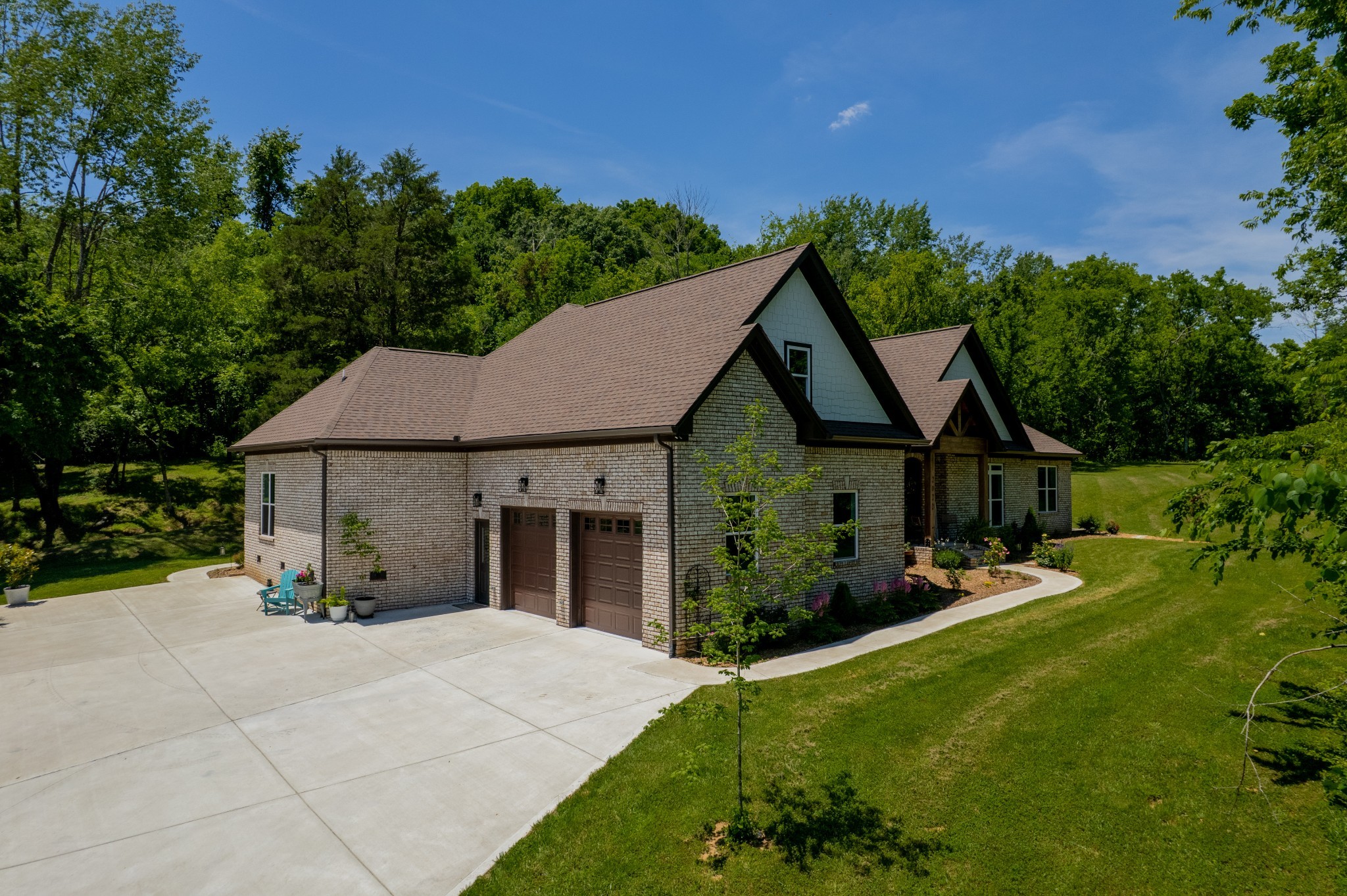 2022 Southport Rd — photo