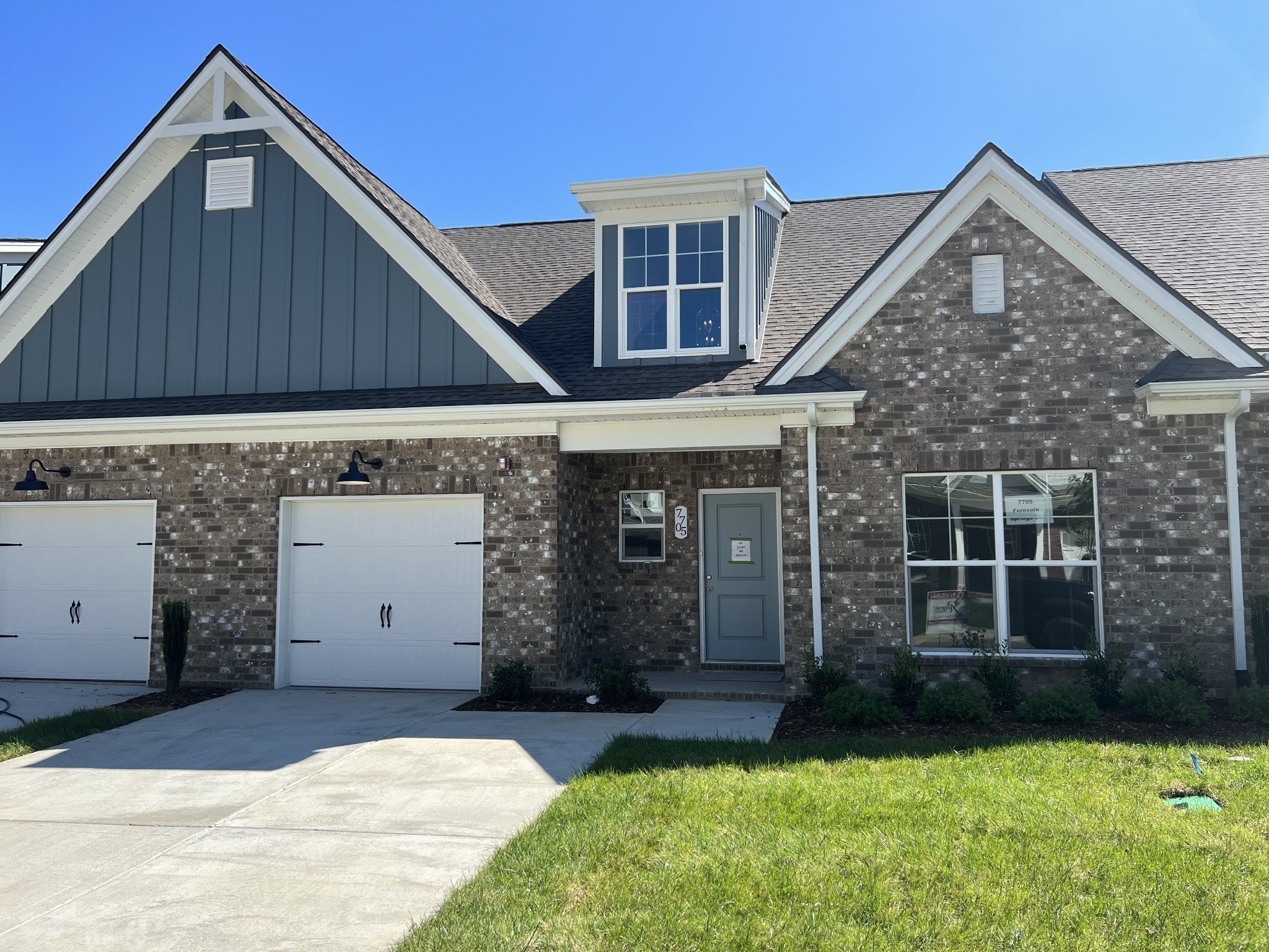 7512 Fernvale Springs Way — photo
